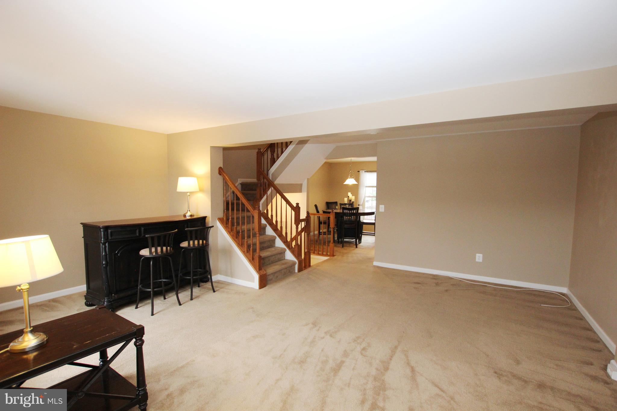 LAKELAND PLACE - Residential