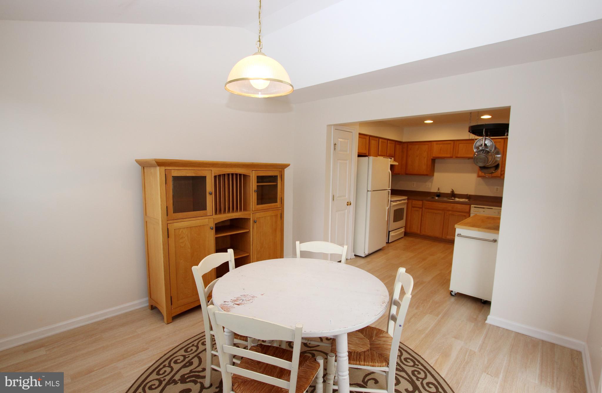 LAKELAND PLACE - Residential