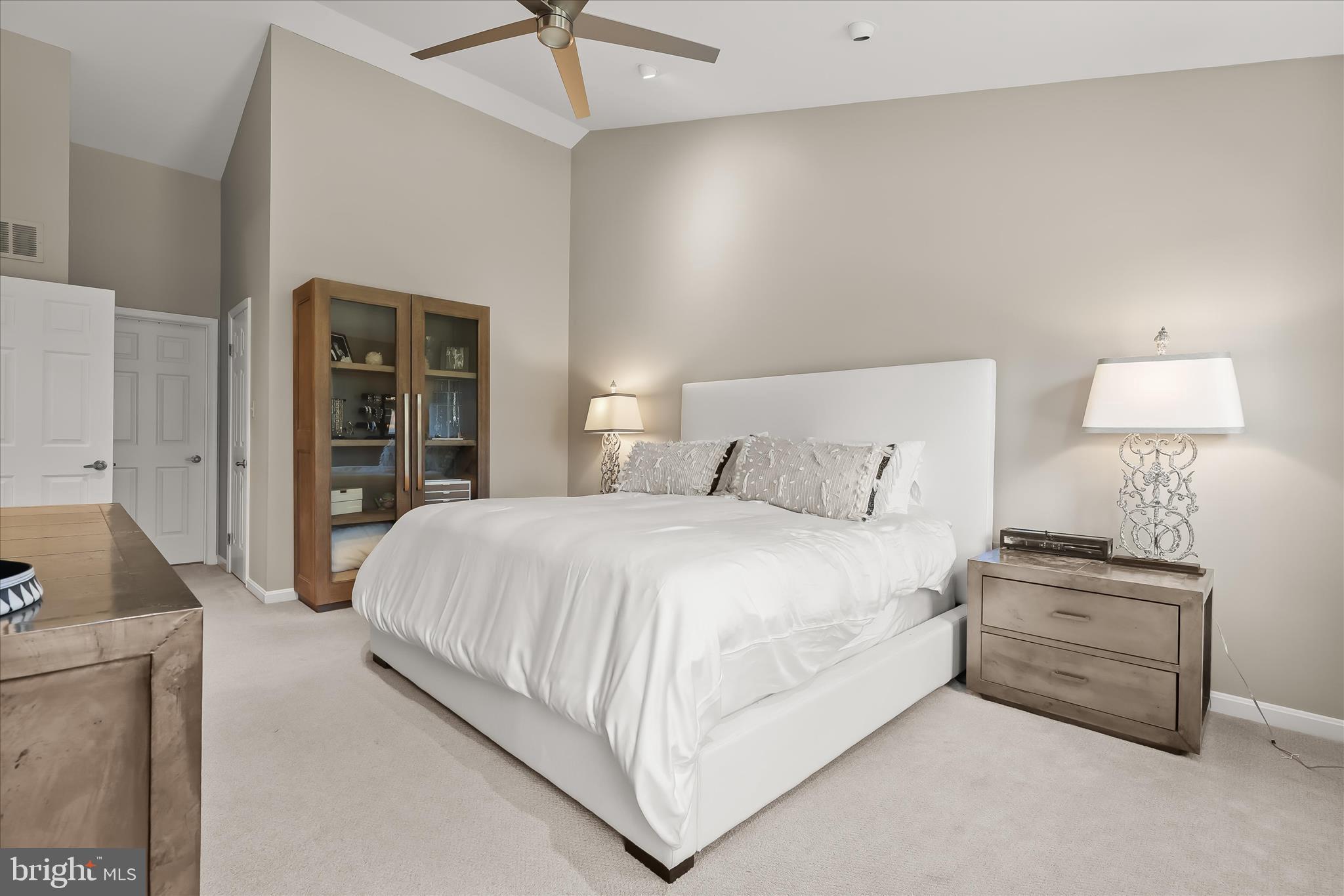 HUNTERS GLEN - Residential