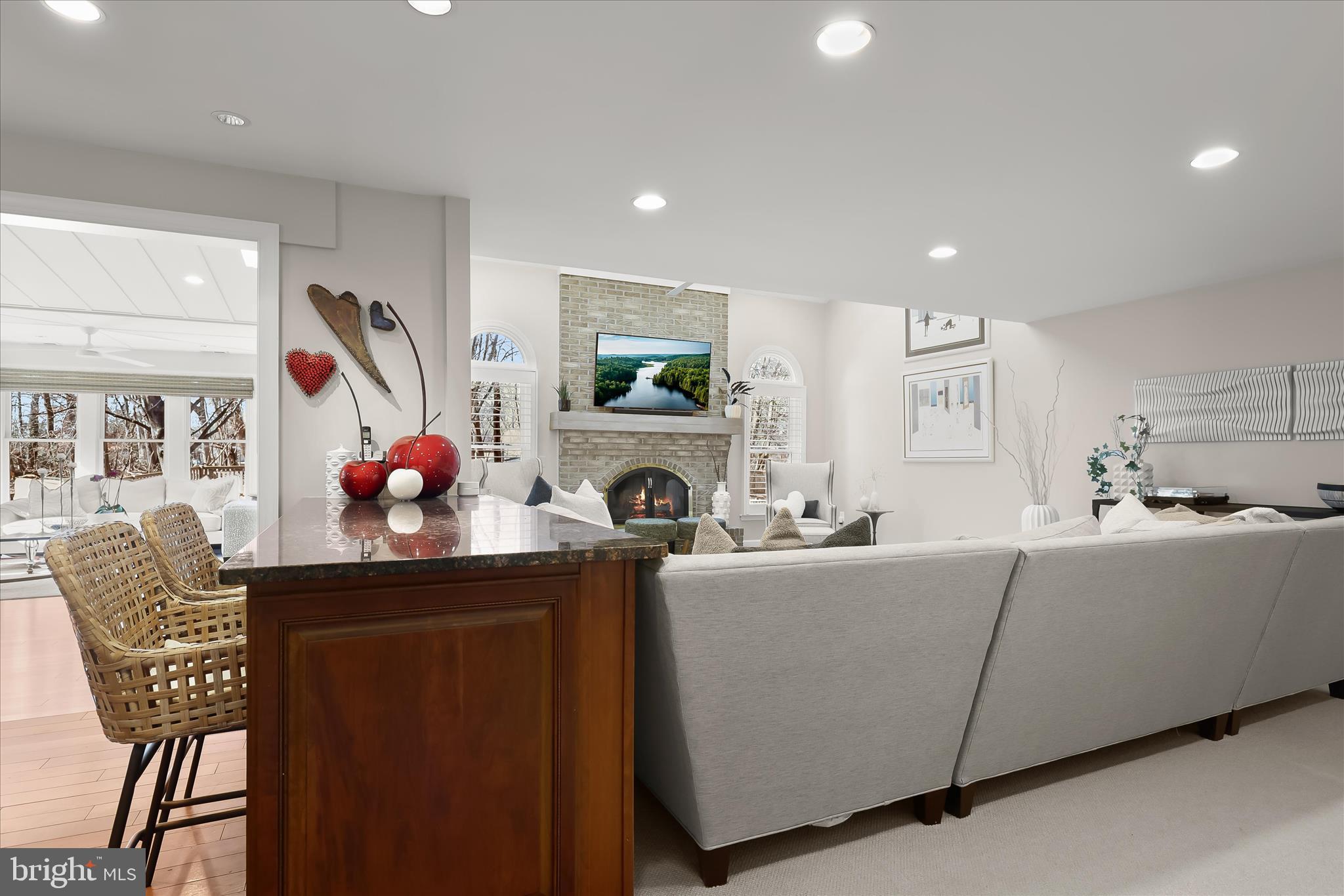 HUNTERS GLEN - Residential