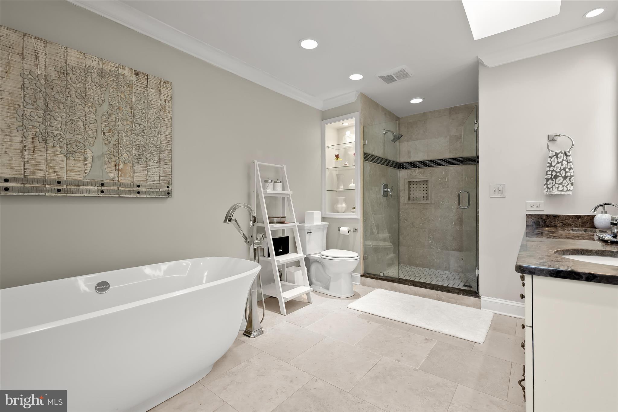 HUNTERS GLEN - Residential