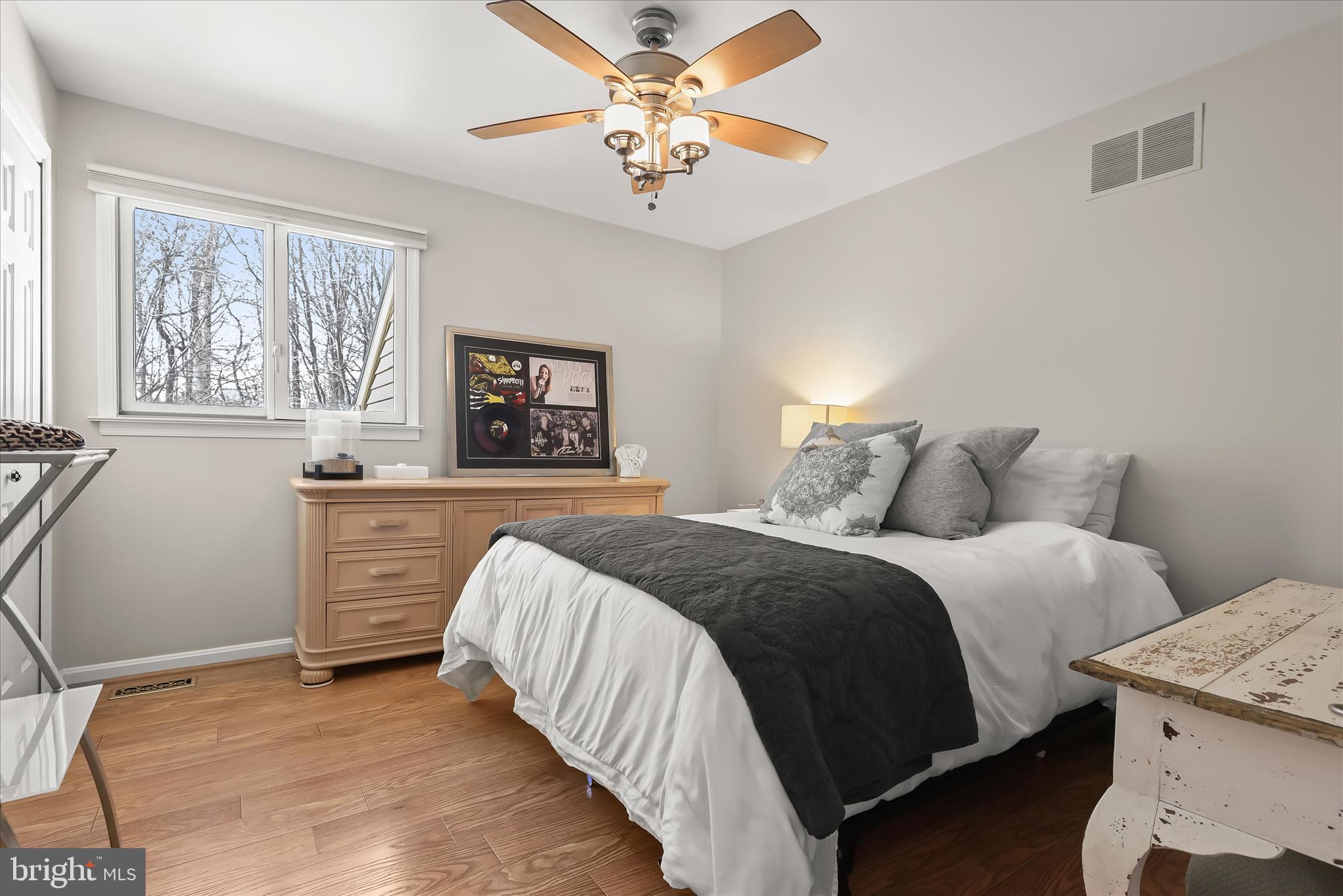 HUNTERS GLEN - Residential