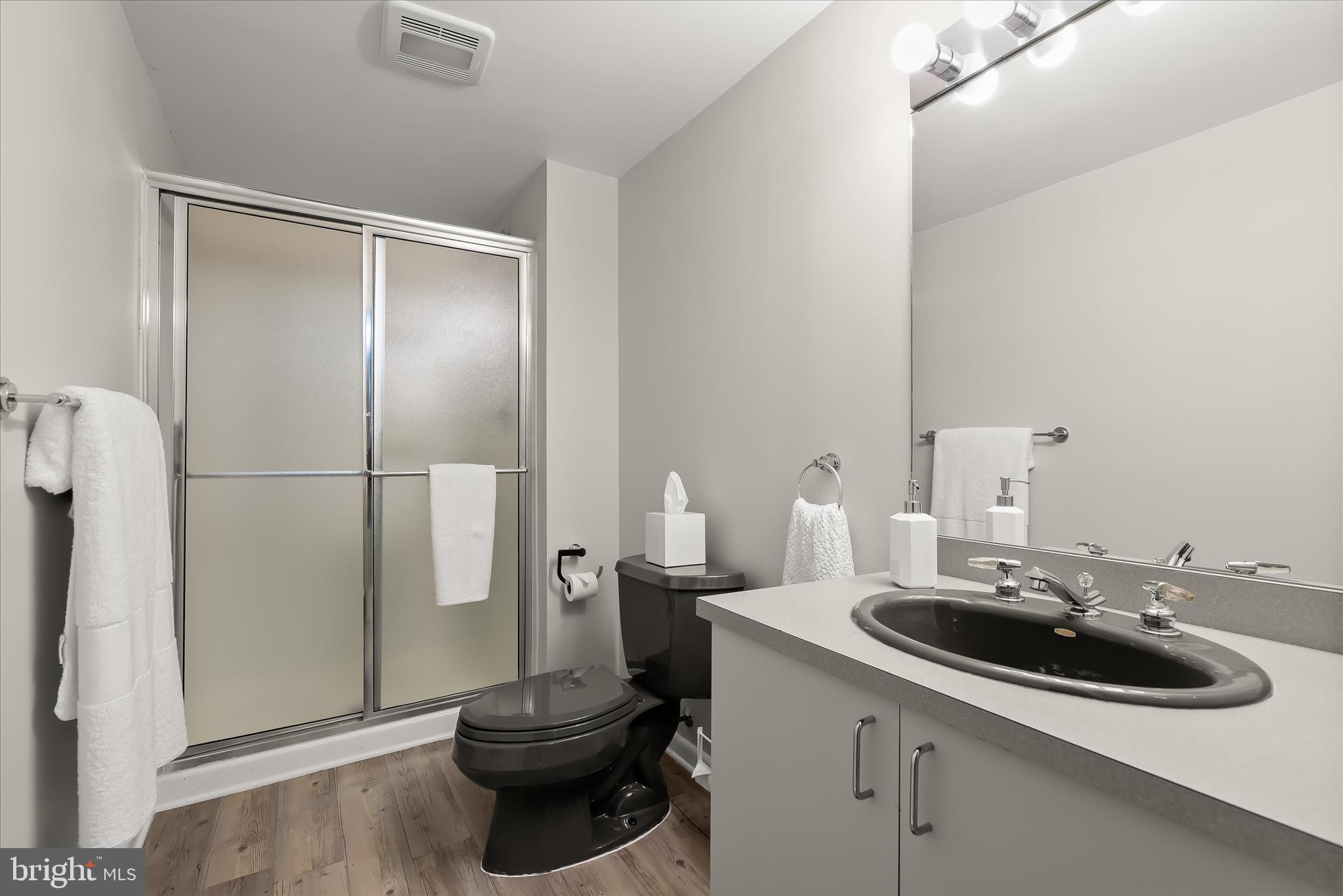 HUNTERS GLEN - Residential