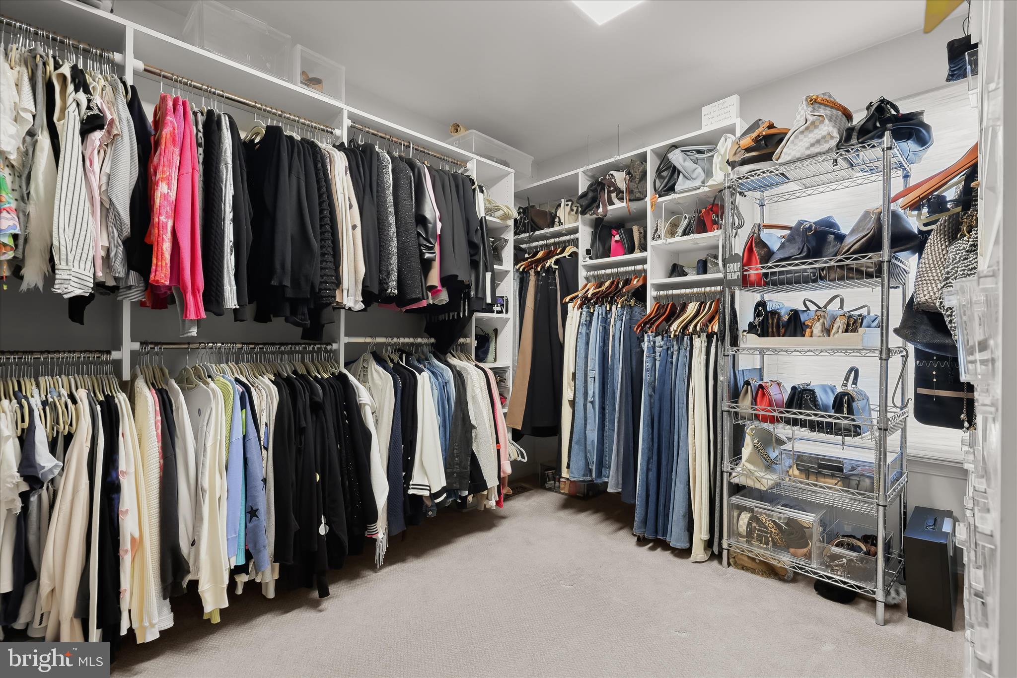 HUNTERS GLEN - Residential