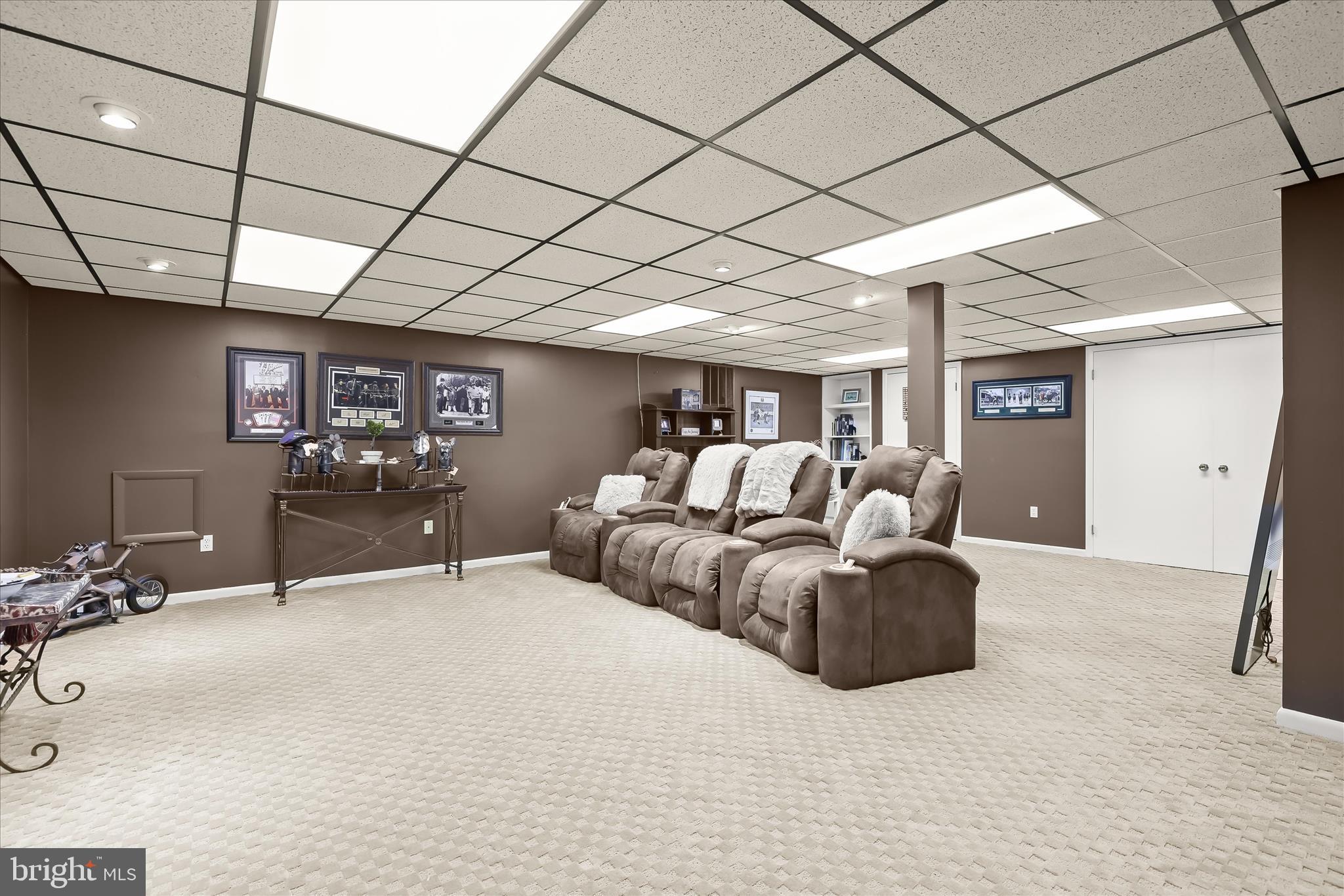 HUNTERS GLEN - Residential