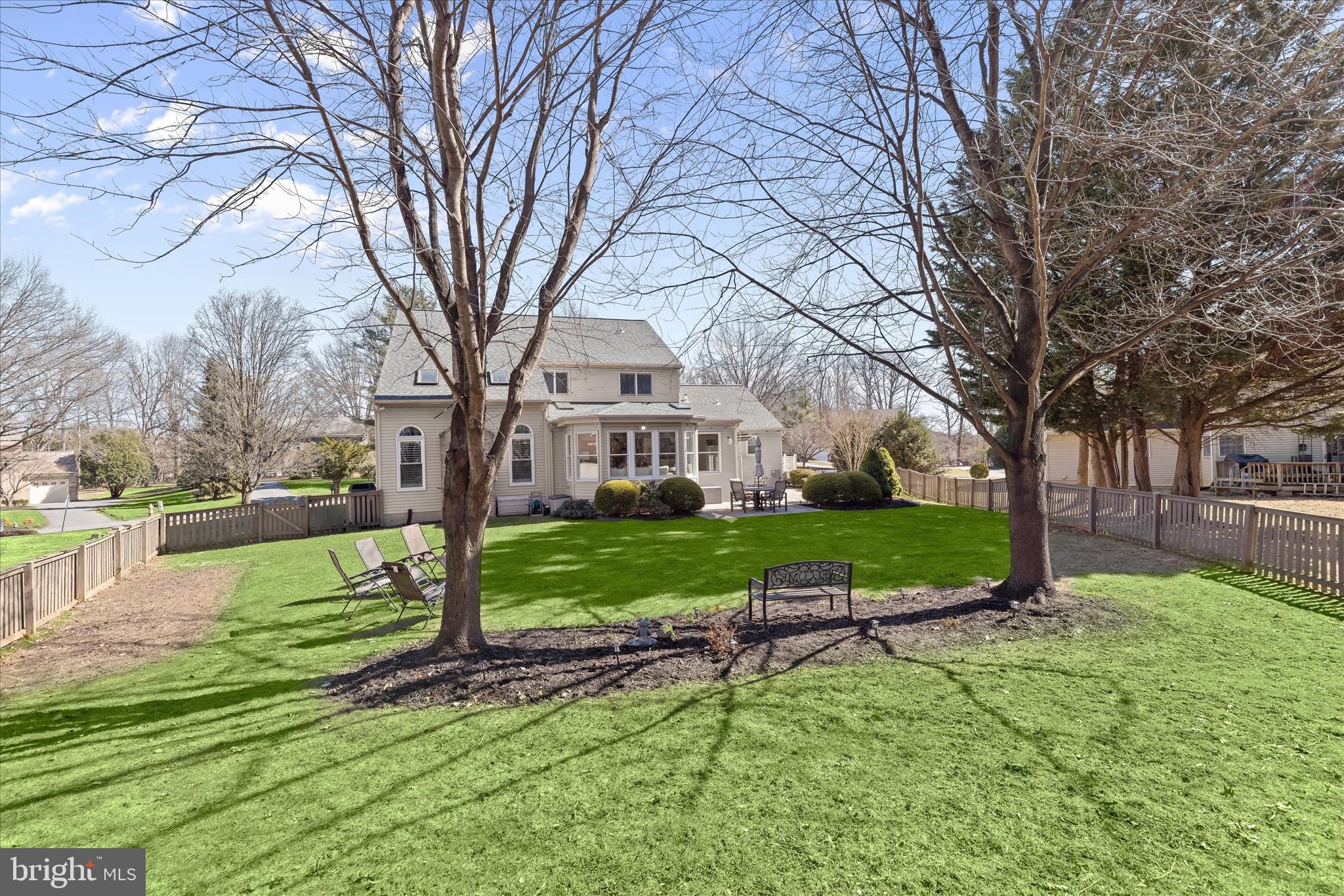 HUNTERS GLEN - Residential