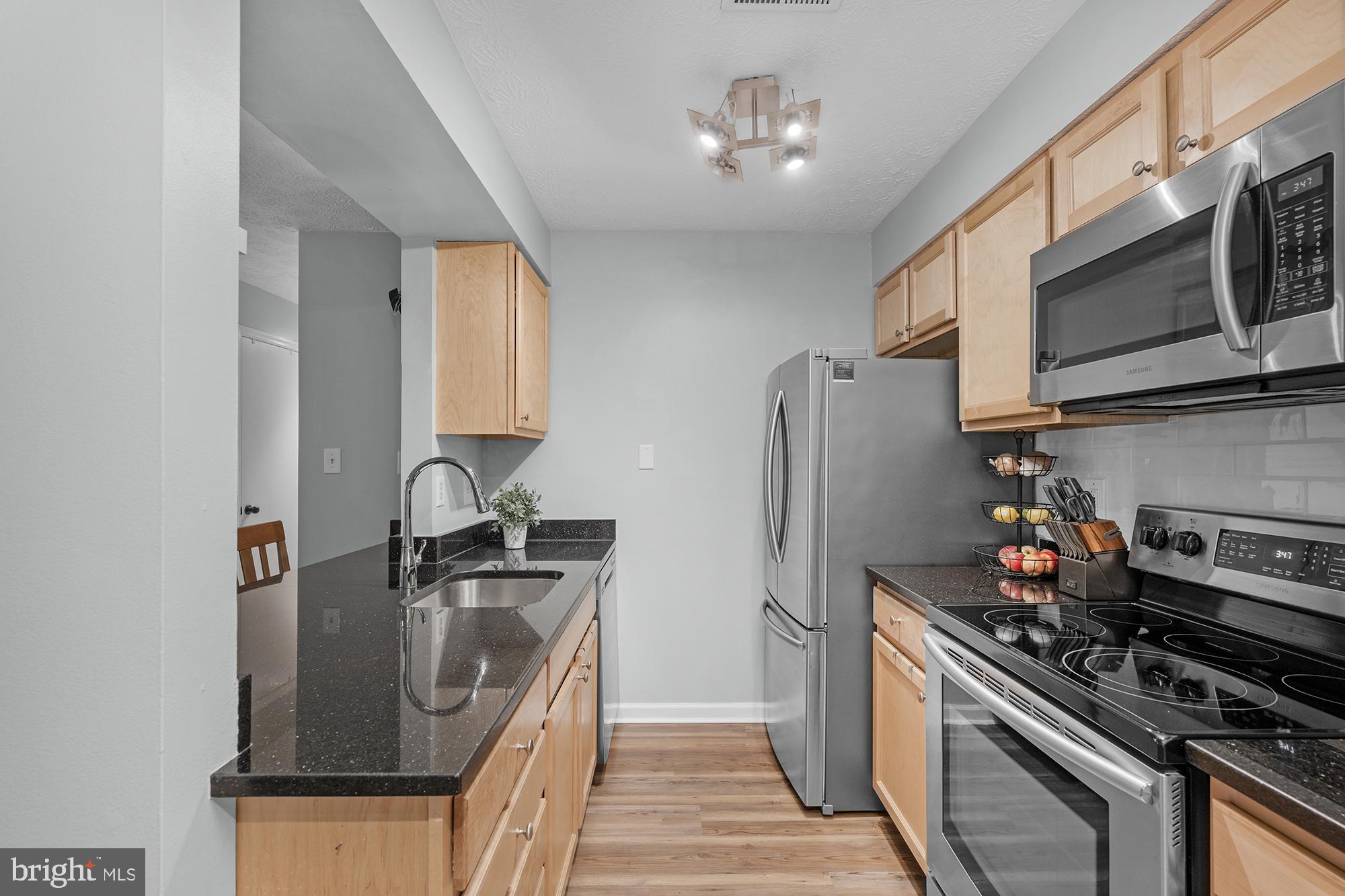 MONTGOMERY WOODS - Residential