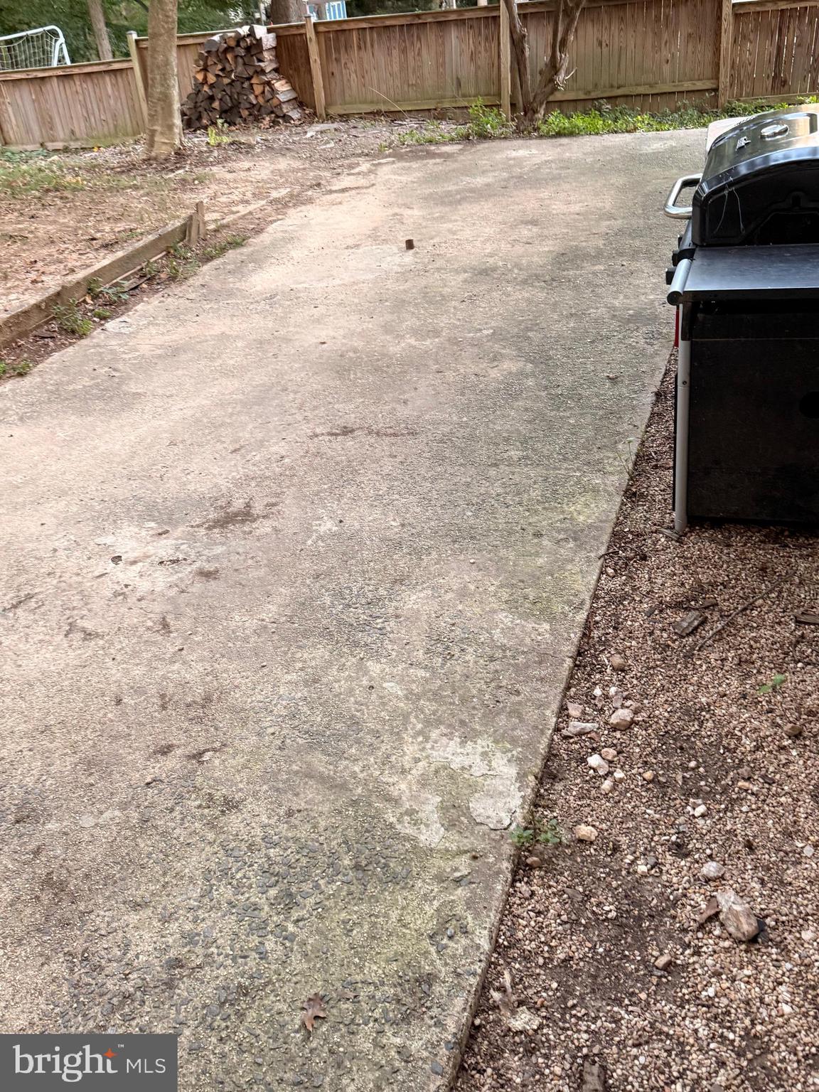 BURKE CENTRE - Residential