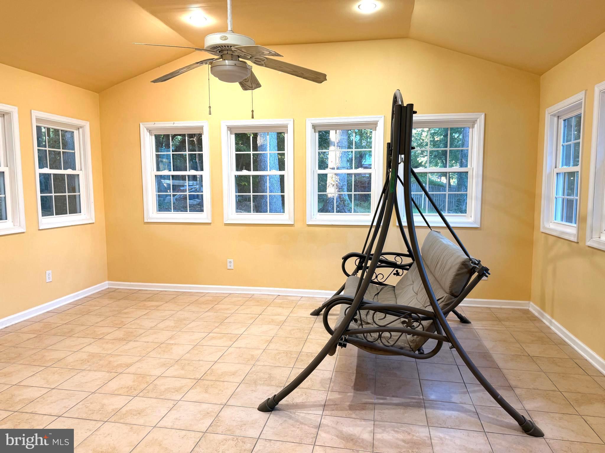 BURKE CENTRE - Residential