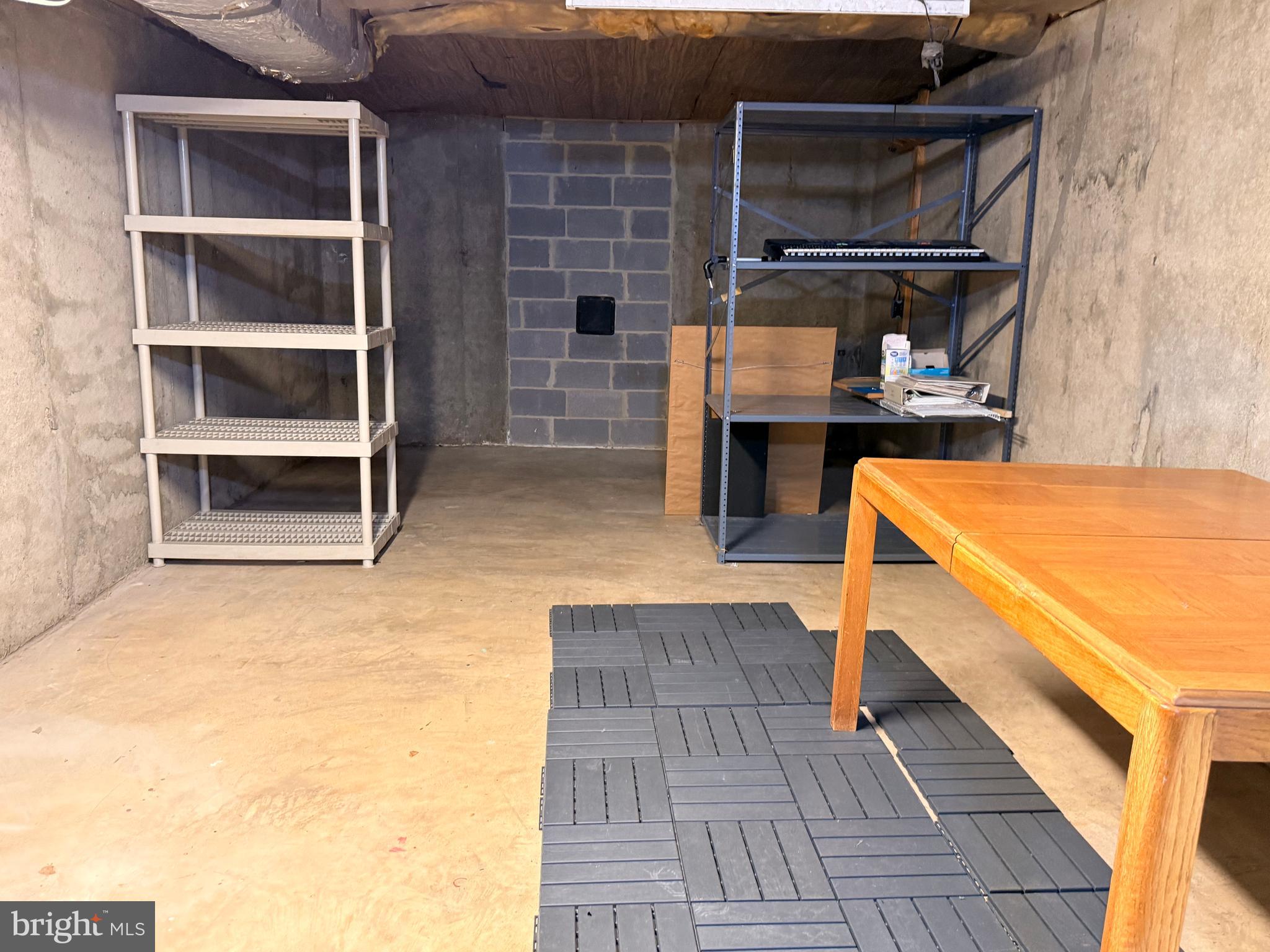 BURKE CENTRE - Residential