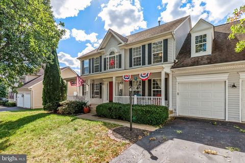 9066 COTTAGE LOOP BRISTOW VA 20136
