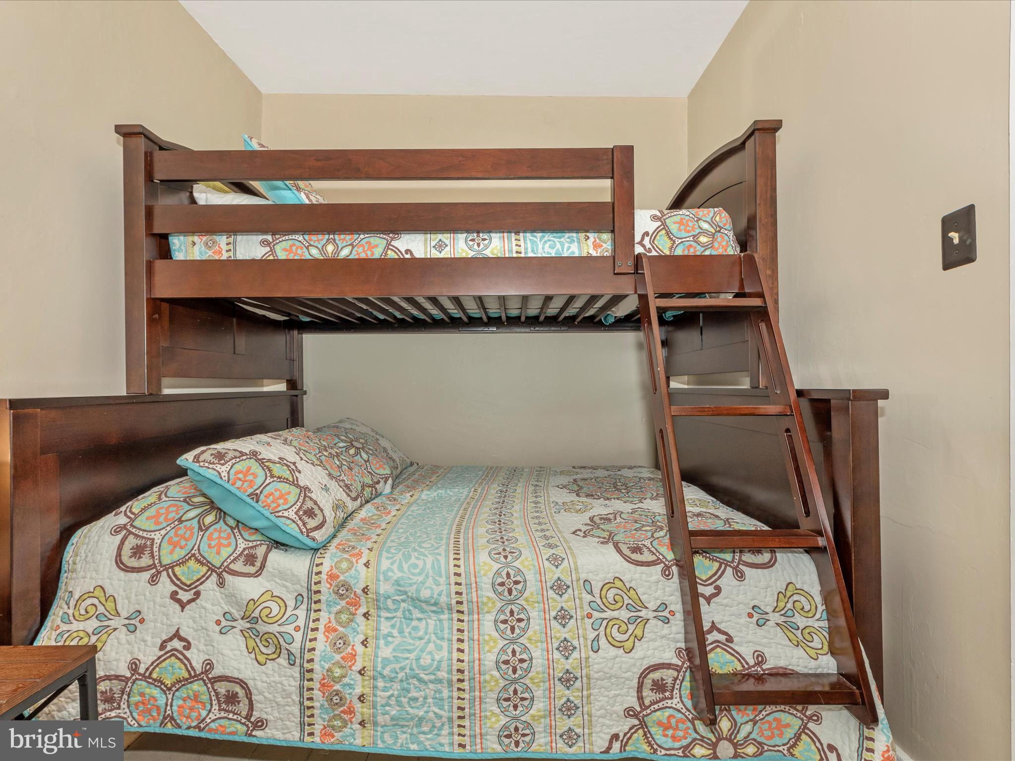 DOWNTOWN FREDERICK - Residential