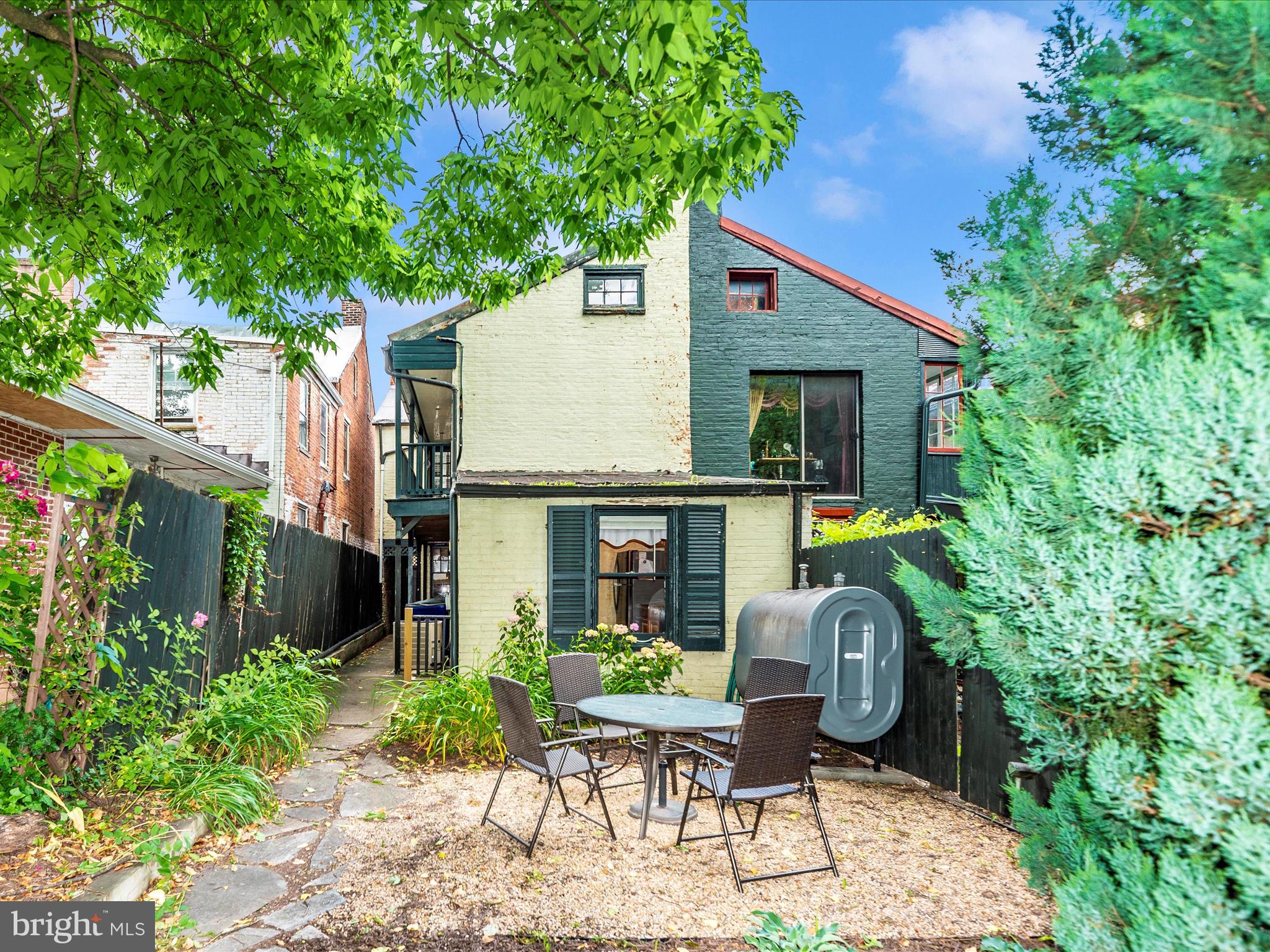 DOWNTOWN FREDERICK - Residential