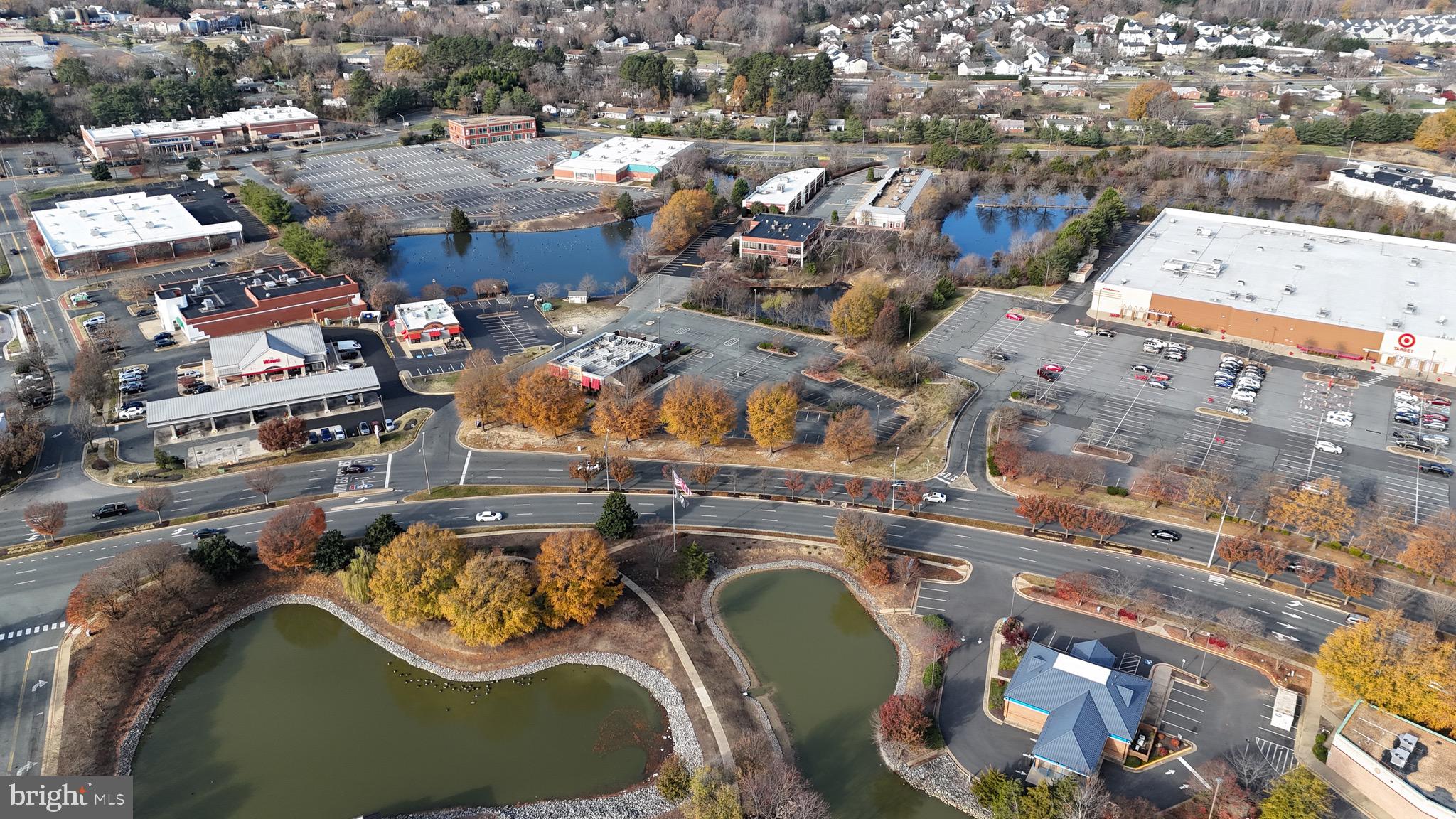 CENTRAL PARK - Commercial Sale