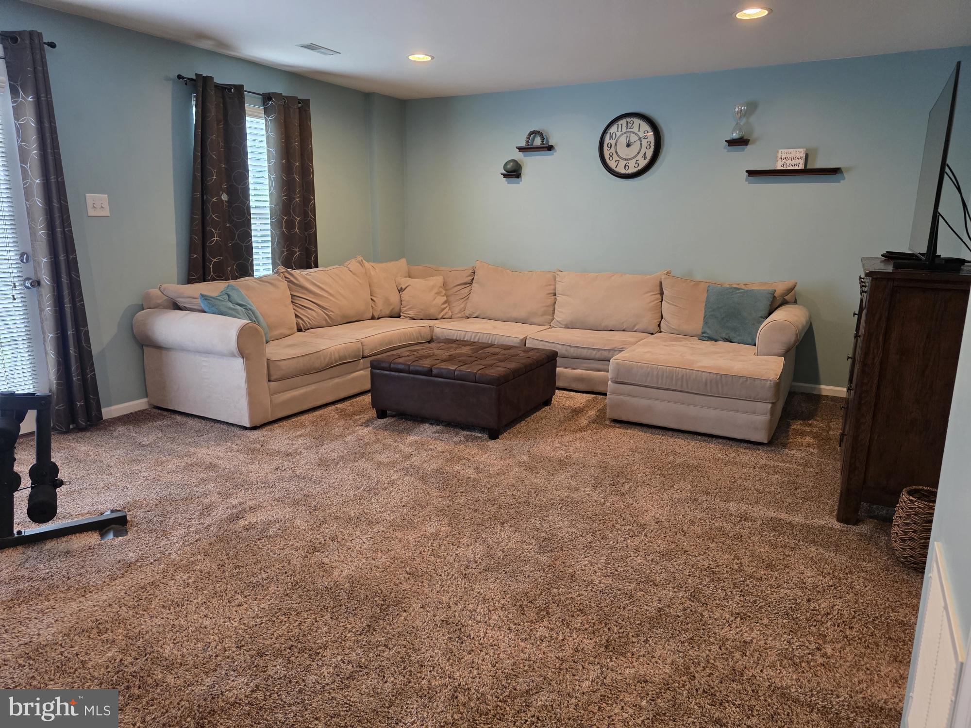 203 PERRY WAY