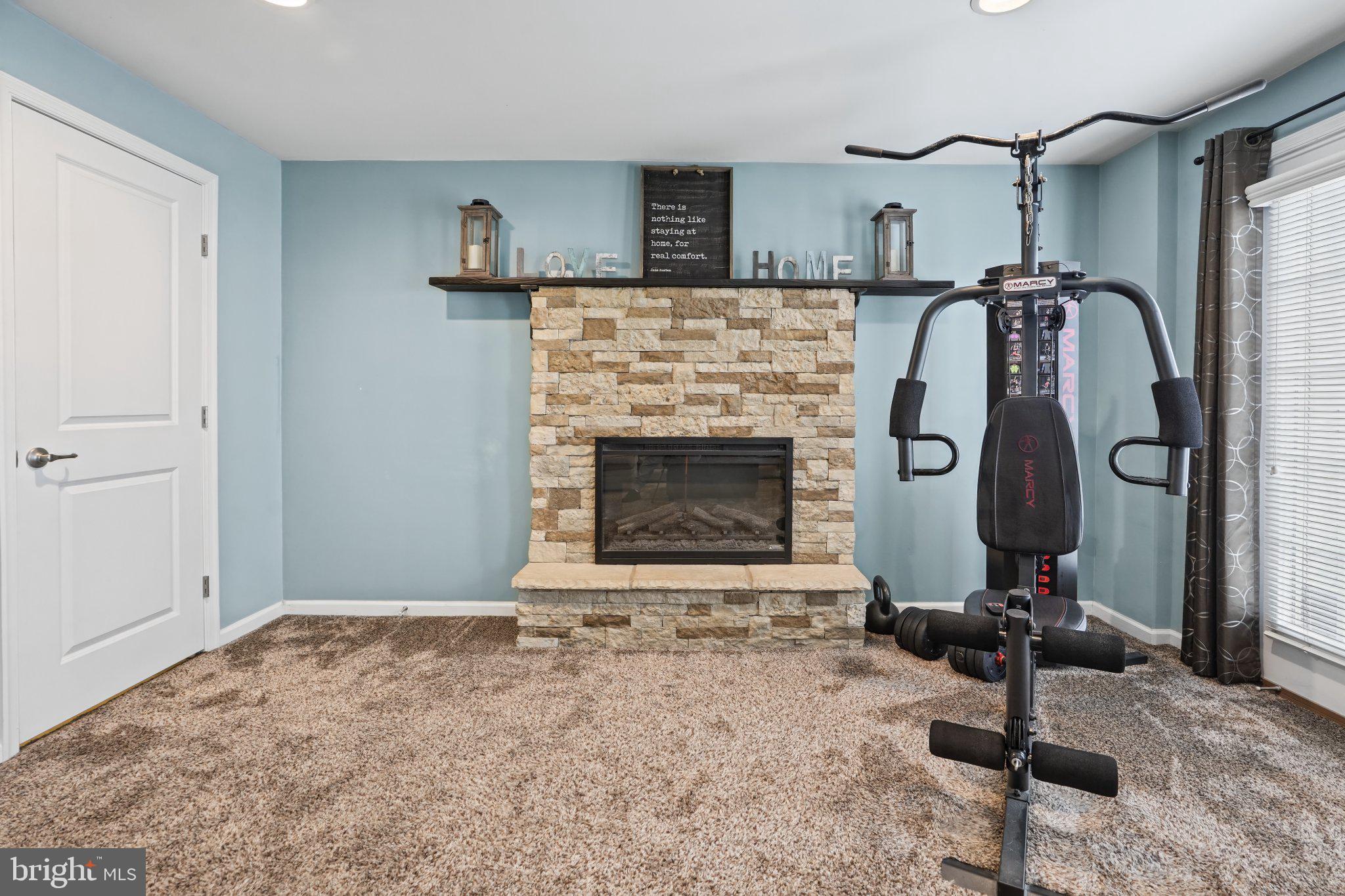 203 PERRY WAY