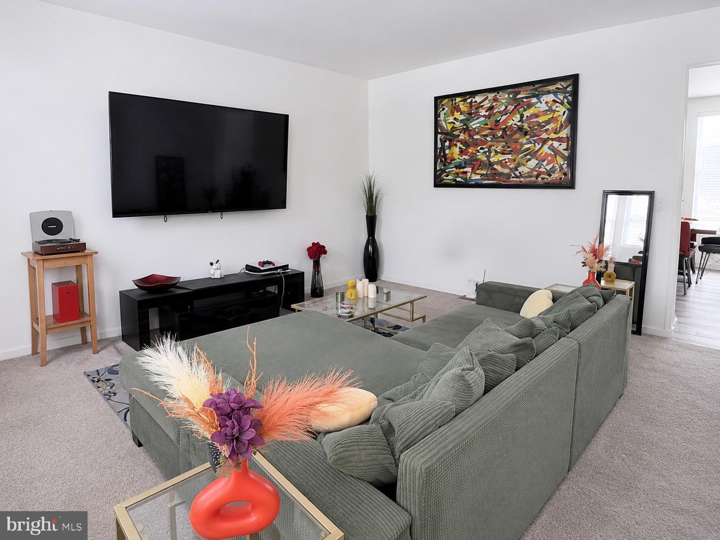 5067 CAMEO TERRACE 5067