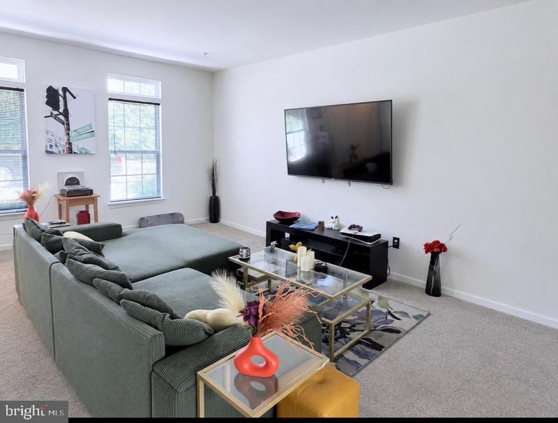 5067 CAMEO TERRACE 5067