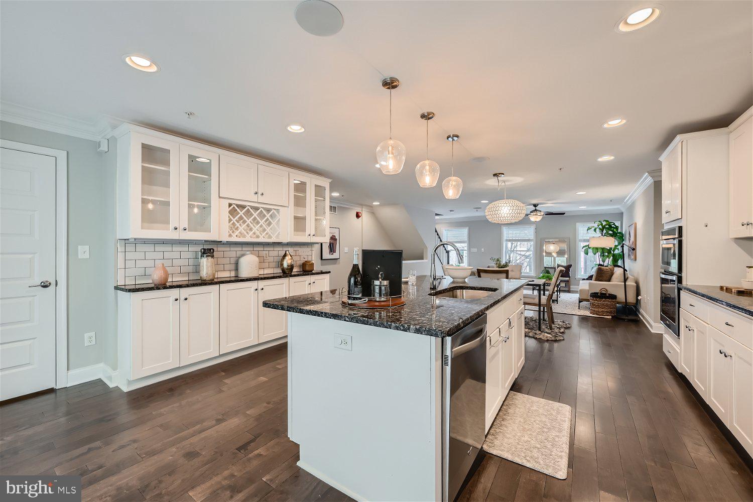 FELLS POINT HISTORIC DISTRICT - Residential