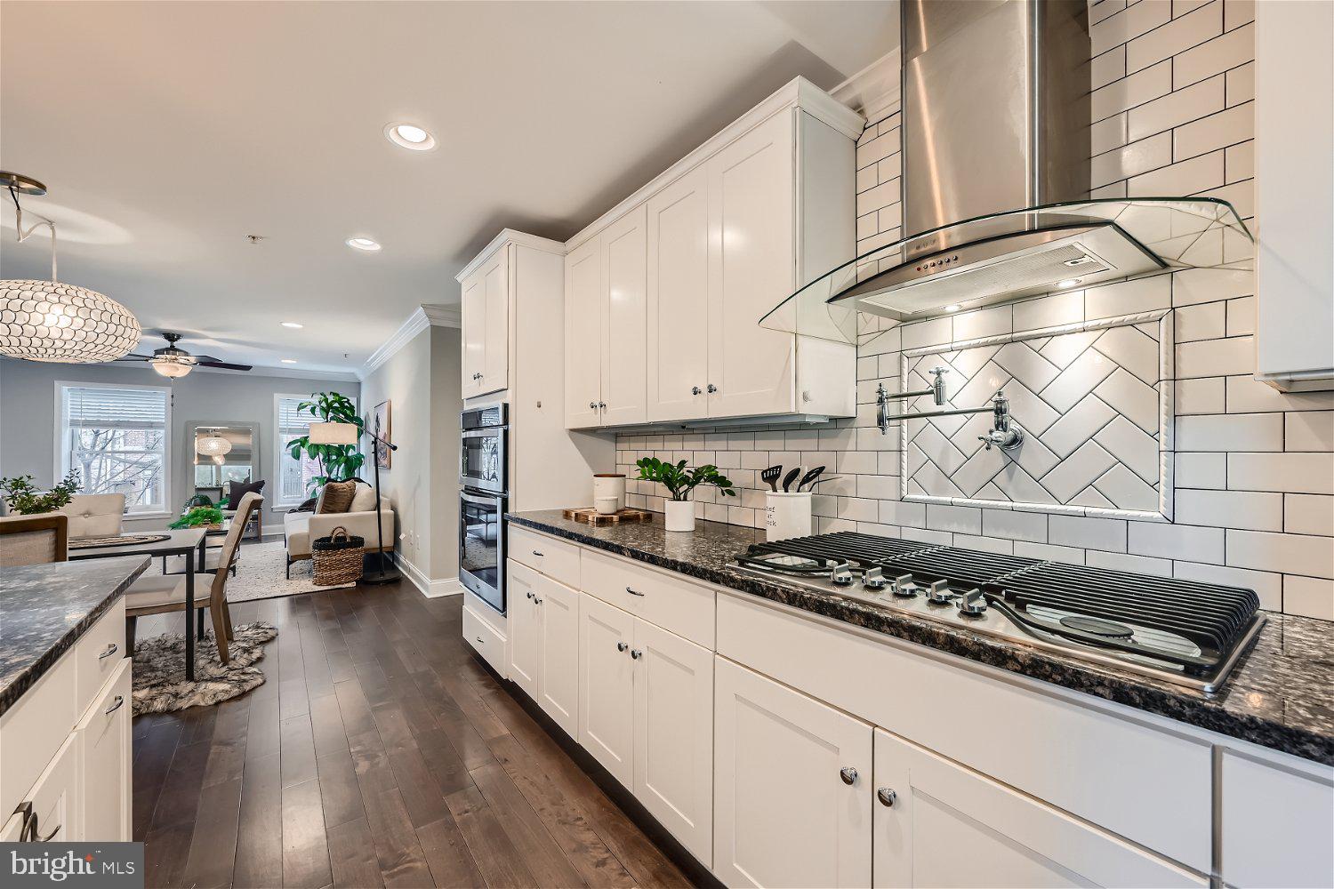 FELLS POINT HISTORIC DISTRICT - Residential