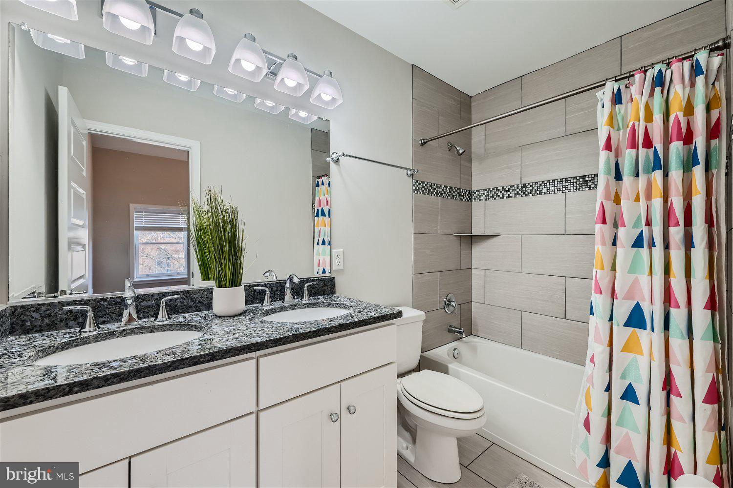 FELLS POINT HISTORIC DISTRICT - Residential