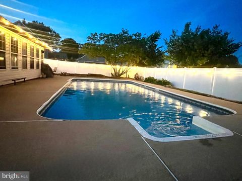 2904 TOPAZ ROAD PARKVILLE MD 21234