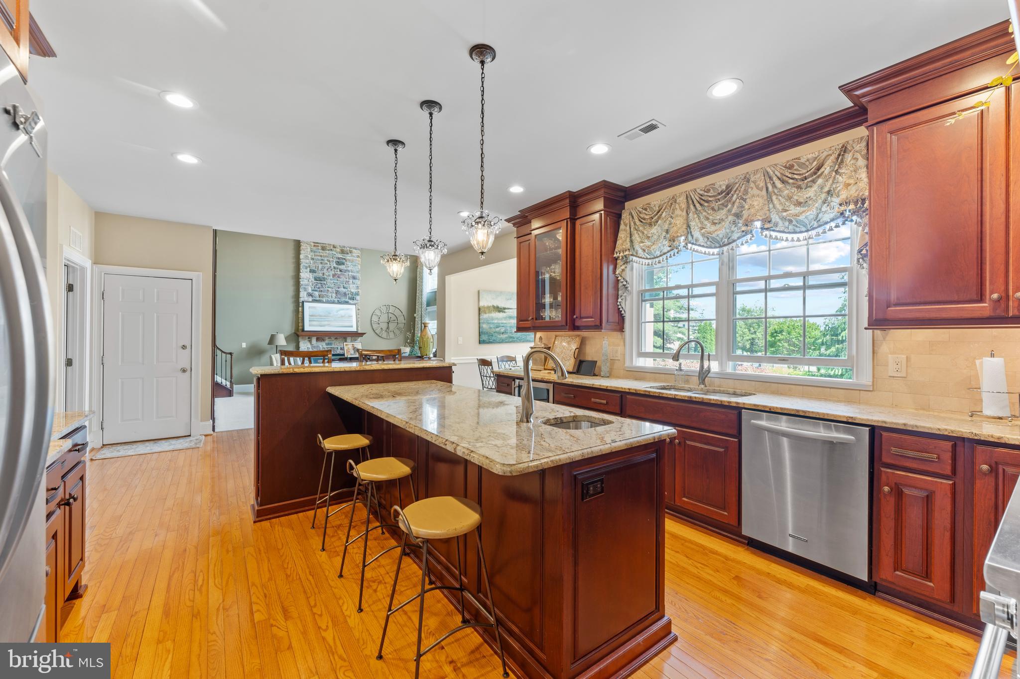 NORTHAMPTON HUNT - Residential