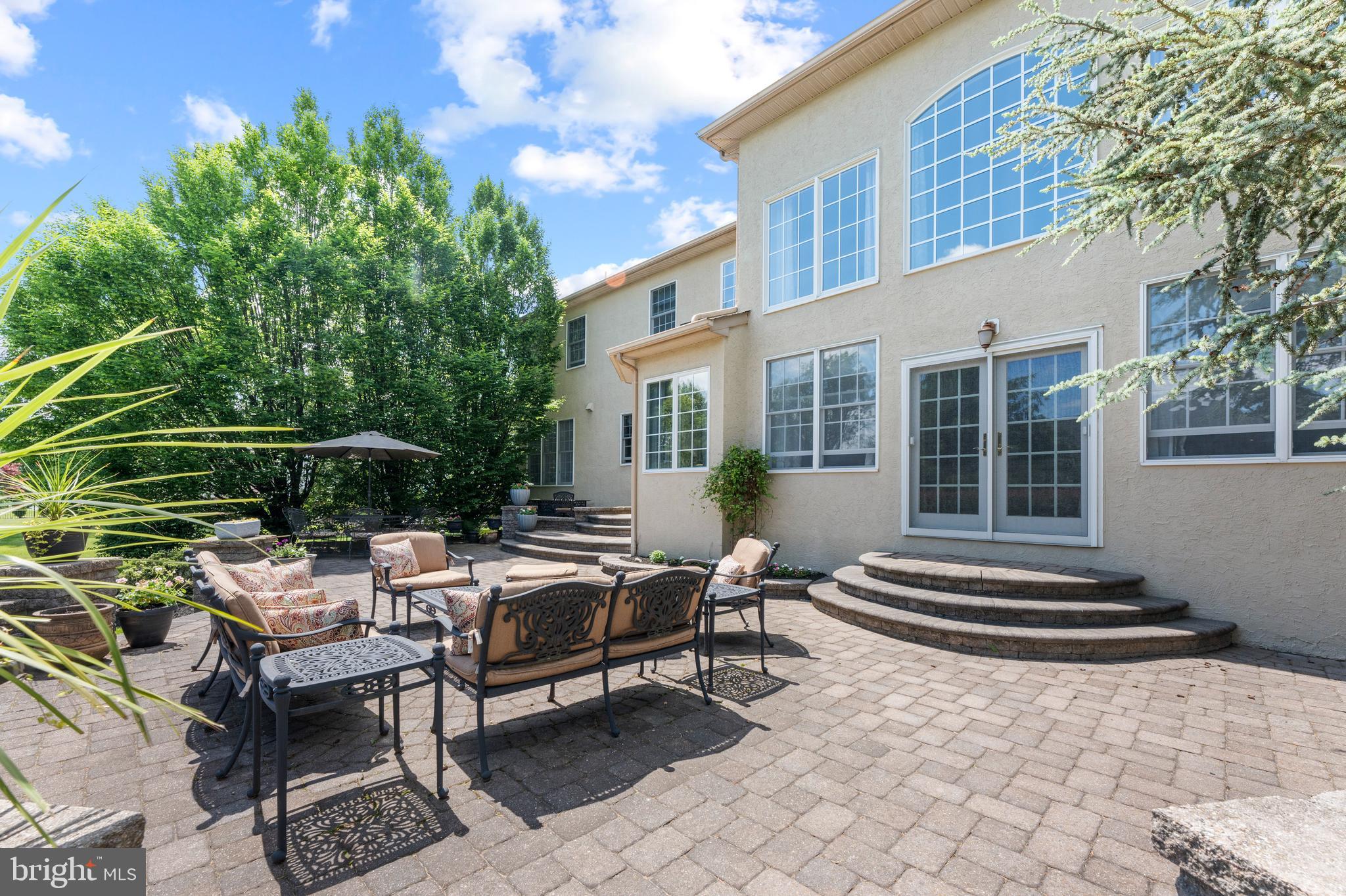 NORTHAMPTON HUNT - Residential