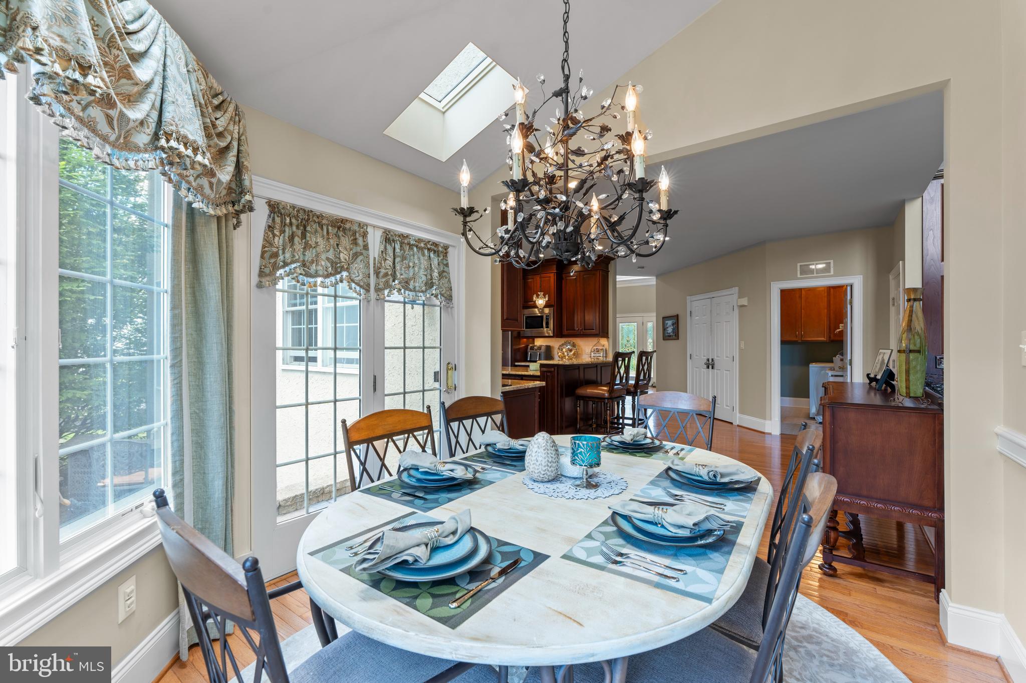 NORTHAMPTON HUNT - Residential