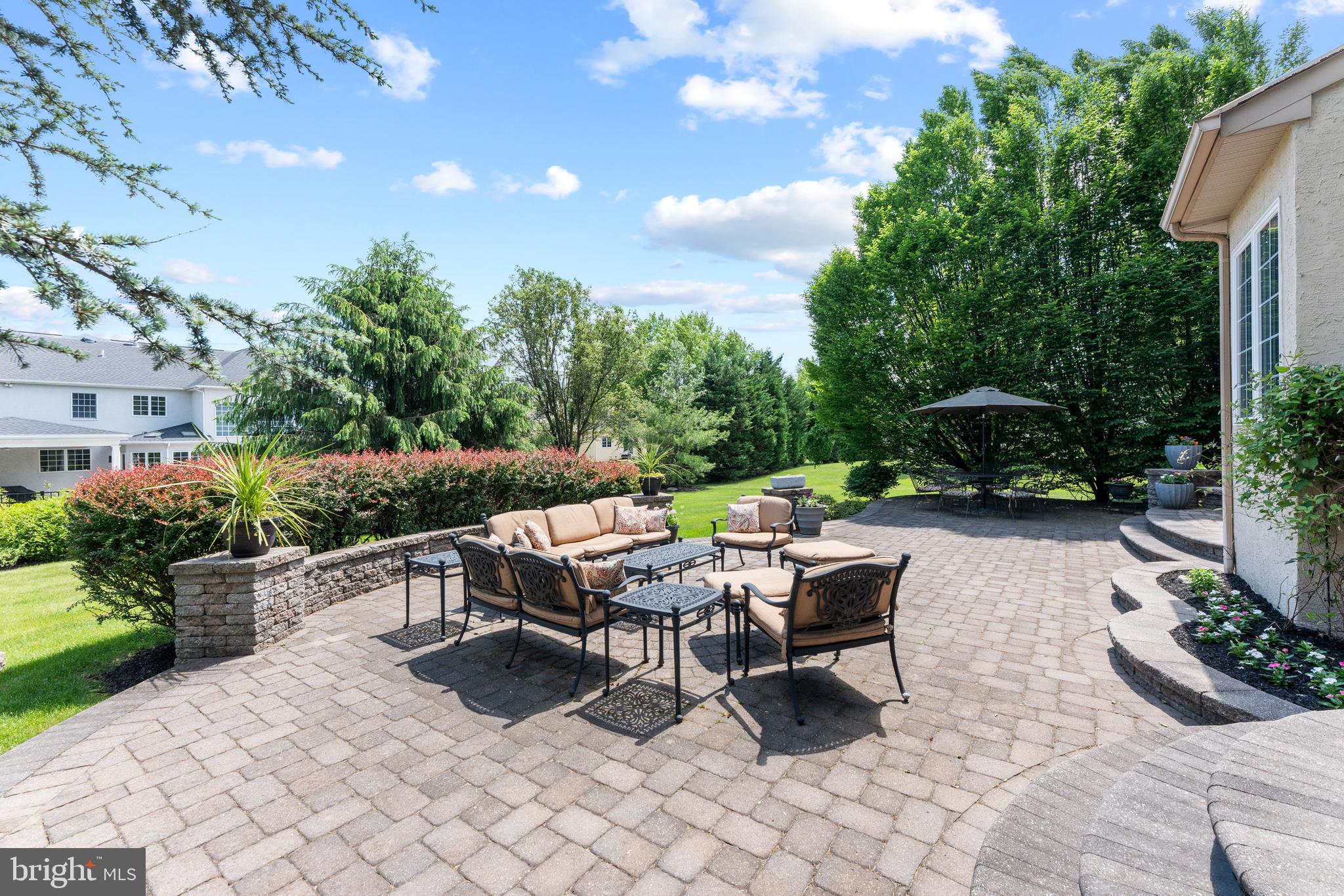 NORTHAMPTON HUNT - Residential