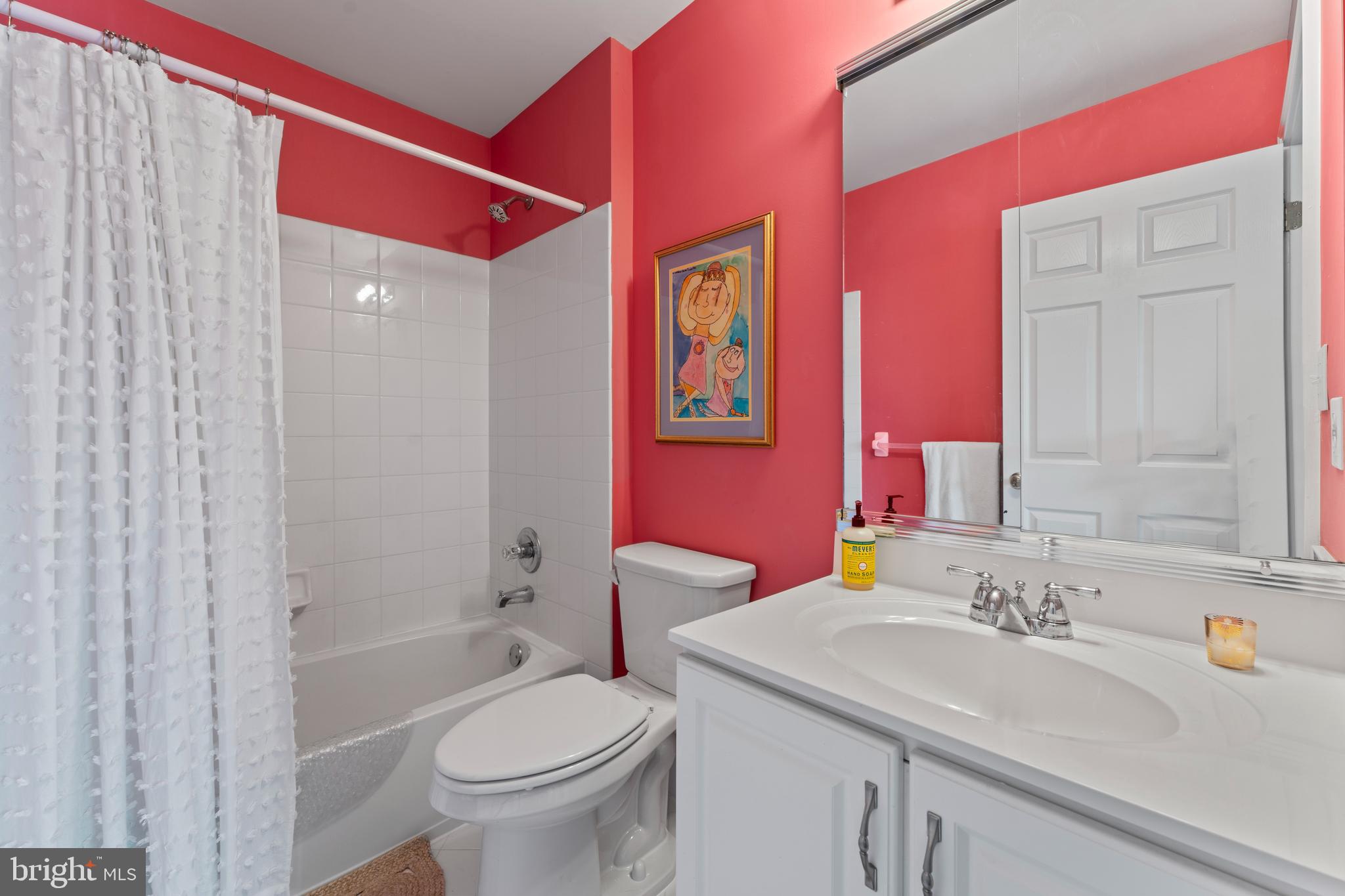 NORTHAMPTON HUNT - Residential