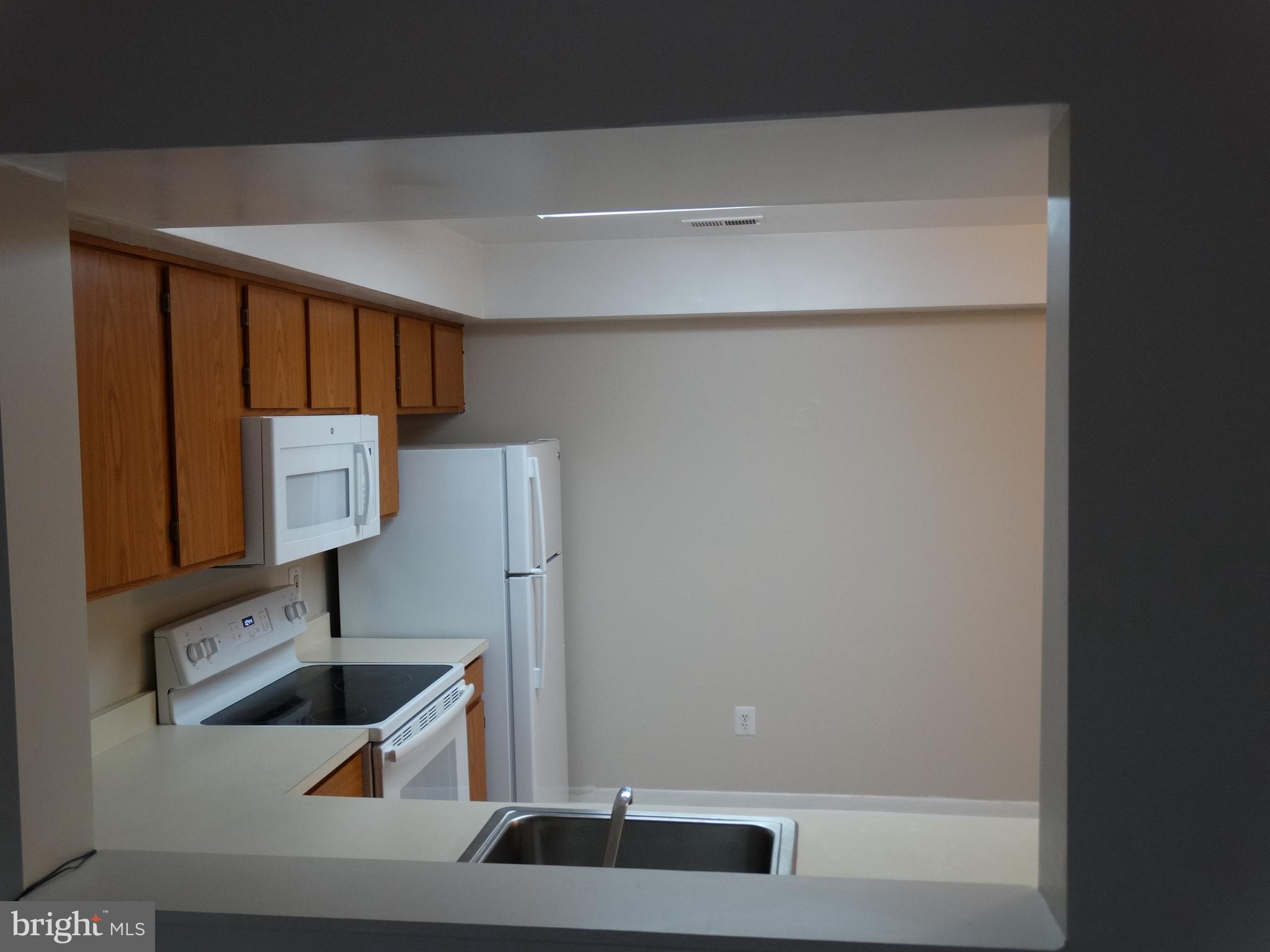 FOREST BROOKE - Residential Lease