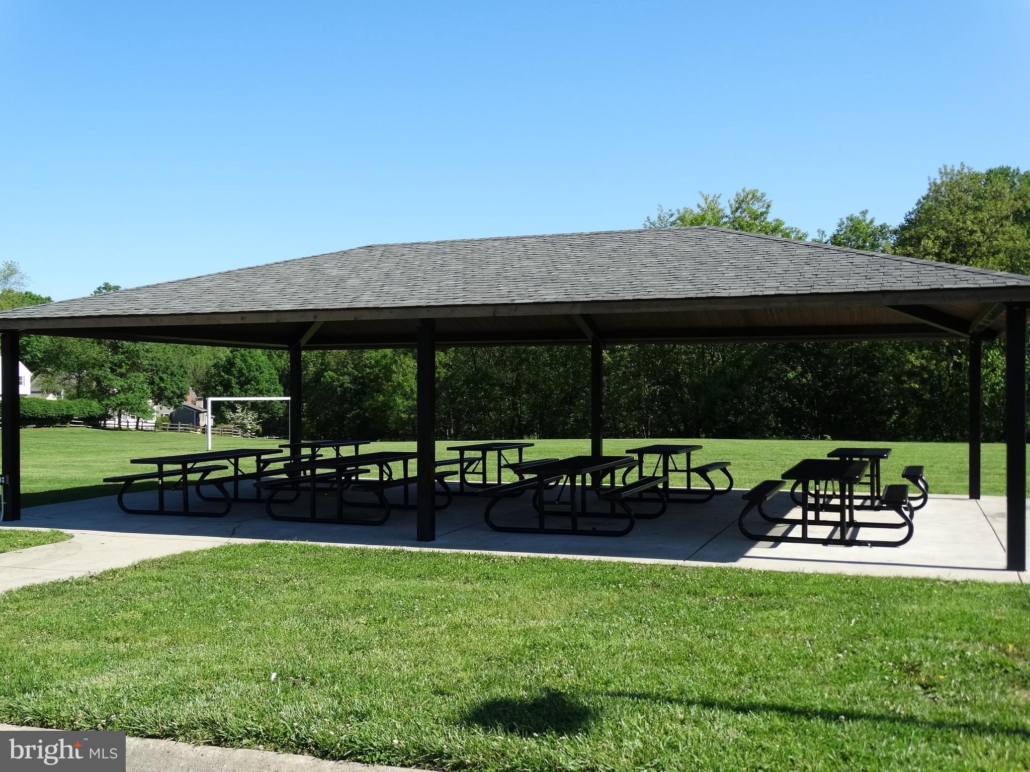 FOREST BROOKE - Residential Lease