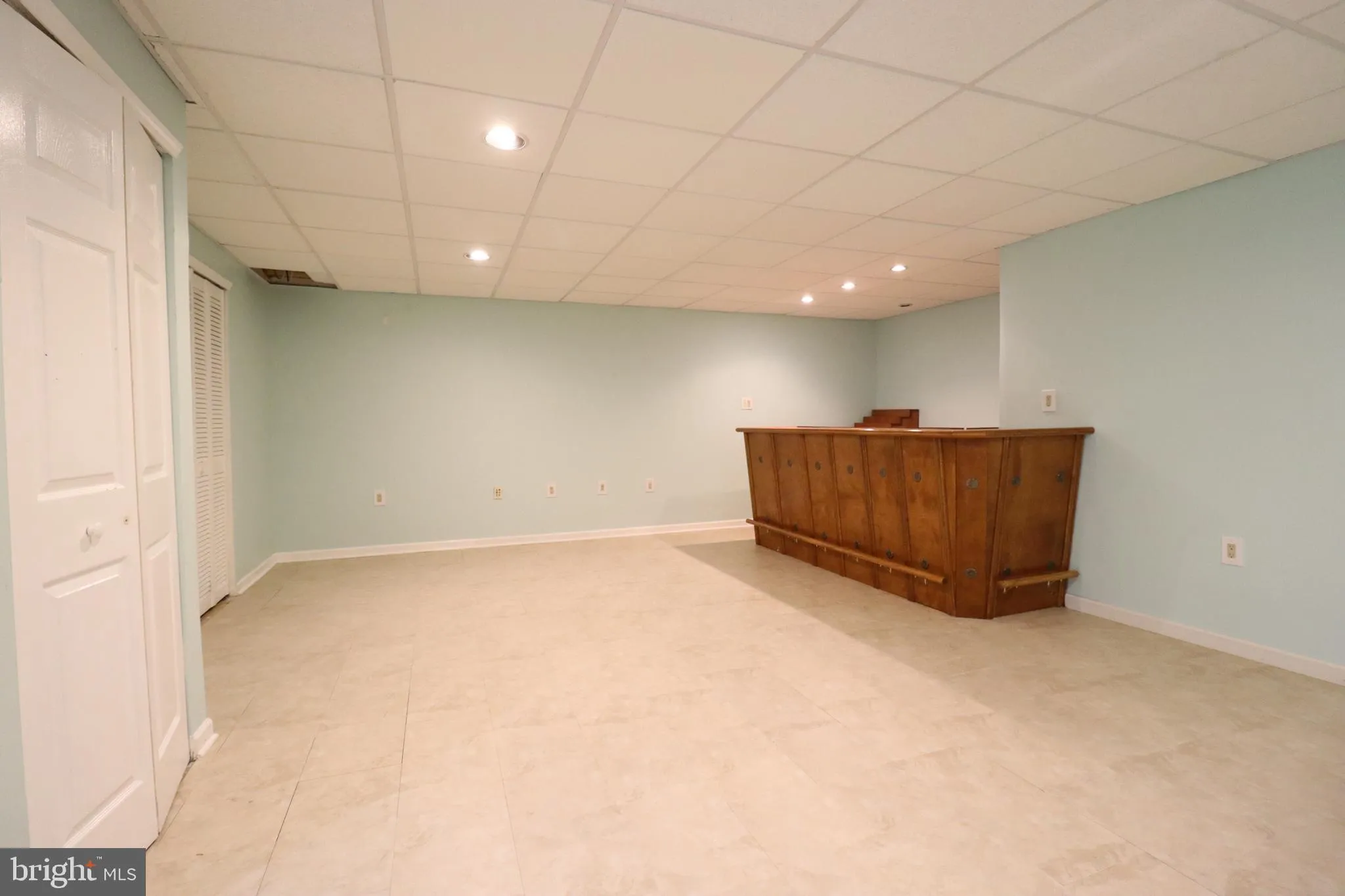 Burlington, New Jersey 08016, United States, 3 Bedrooms Bedrooms, ,4 BathroomsBathrooms,Residential,Pending,58440