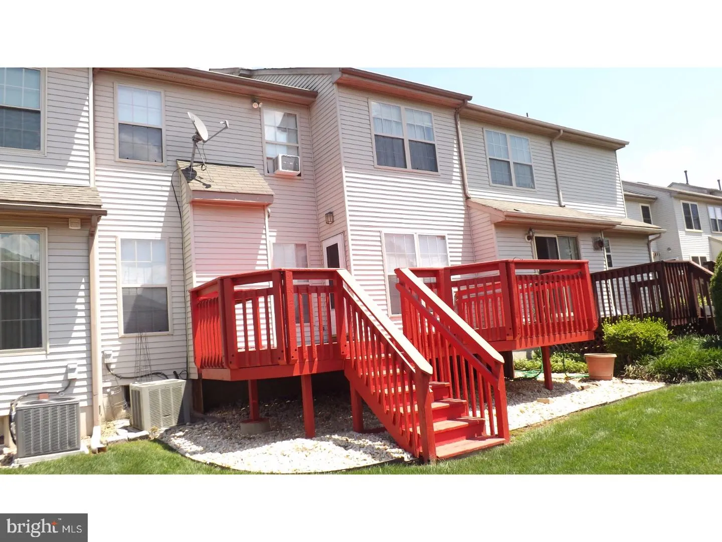 Burlington, New Jersey 08016, United States, 3 Bedrooms Bedrooms, ,4 BathroomsBathrooms,Residential,Pending,58440