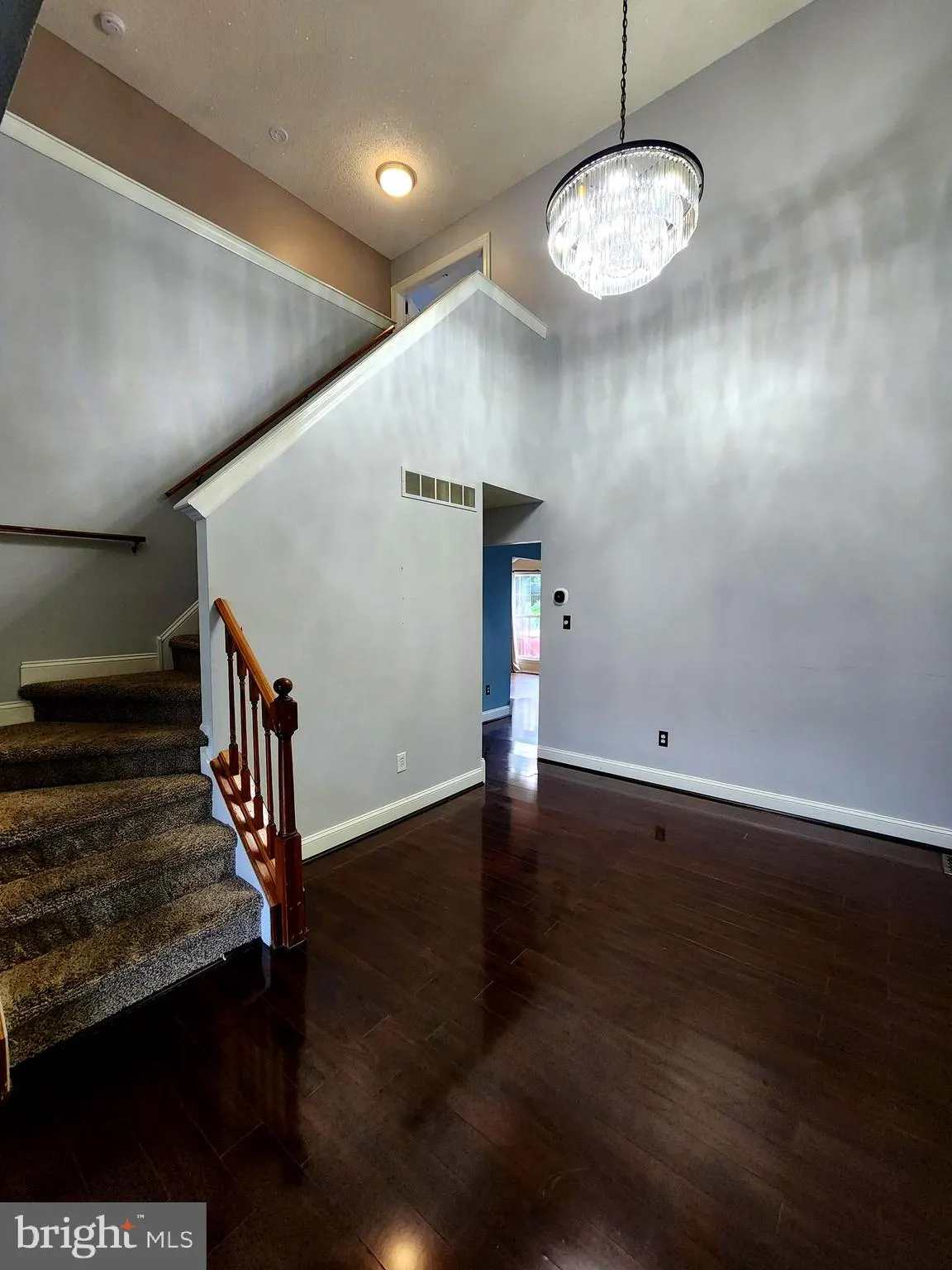 Burlington, New Jersey 08016, United States, 3 Bedrooms Bedrooms, ,4 BathroomsBathrooms,Residential,Pending,58440