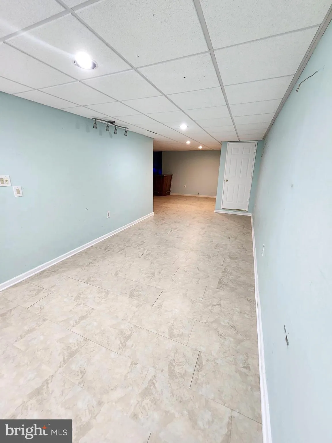 Burlington, New Jersey 08016, United States, 3 Bedrooms Bedrooms, ,4 BathroomsBathrooms,Residential,Pending,58440