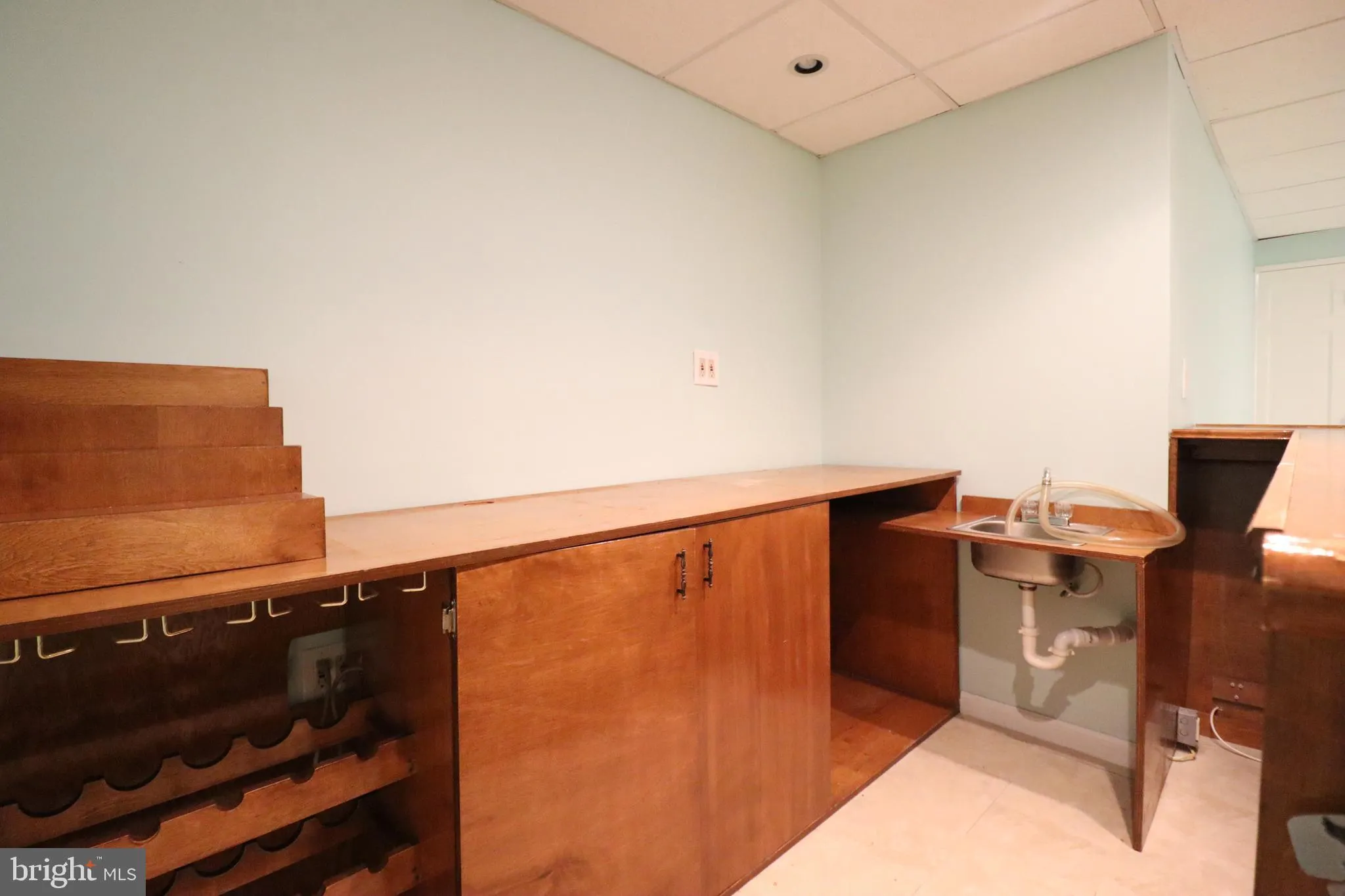 Burlington, New Jersey 08016, United States, 3 Bedrooms Bedrooms, ,4 BathroomsBathrooms,Residential,Pending,58440