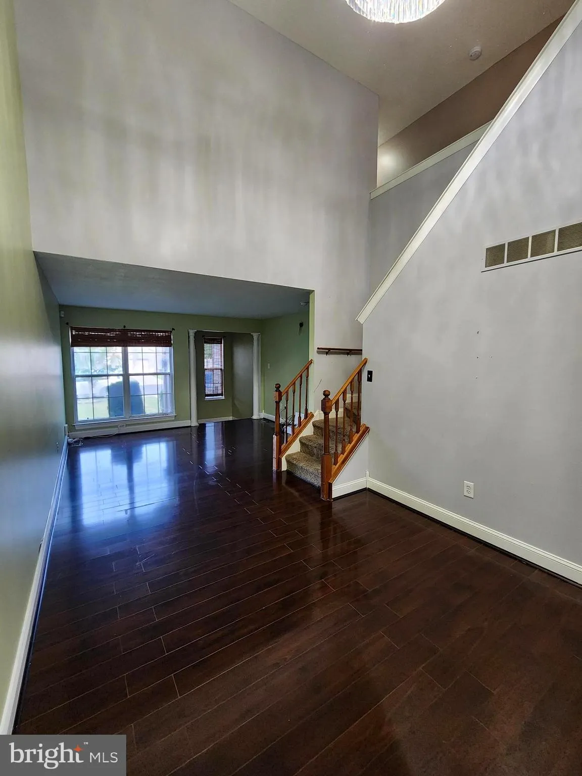 Burlington, New Jersey 08016, United States, 3 Bedrooms Bedrooms, ,4 BathroomsBathrooms,Residential,Pending,58440