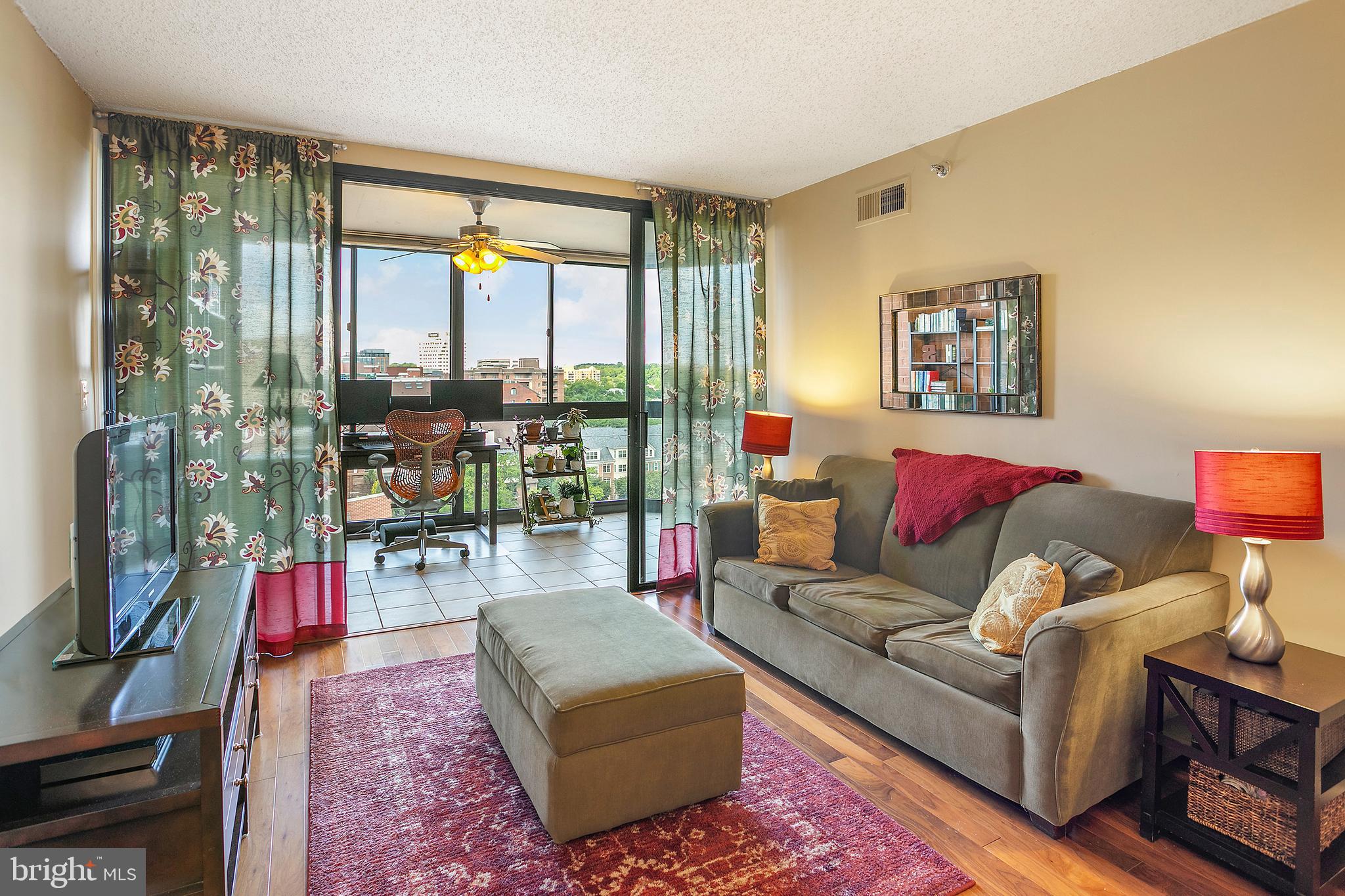 EASTVIEW AT BALLSTON METRO - Residential