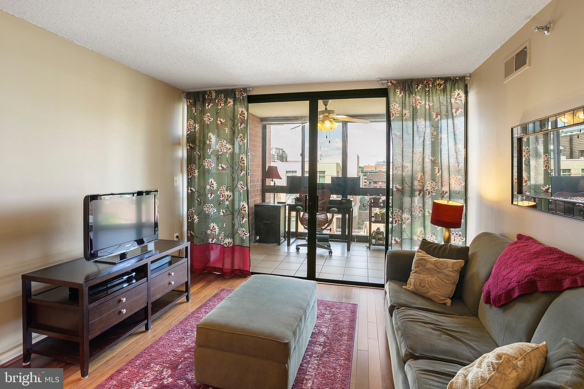 EASTVIEW AT BALLSTON METRO - Residential