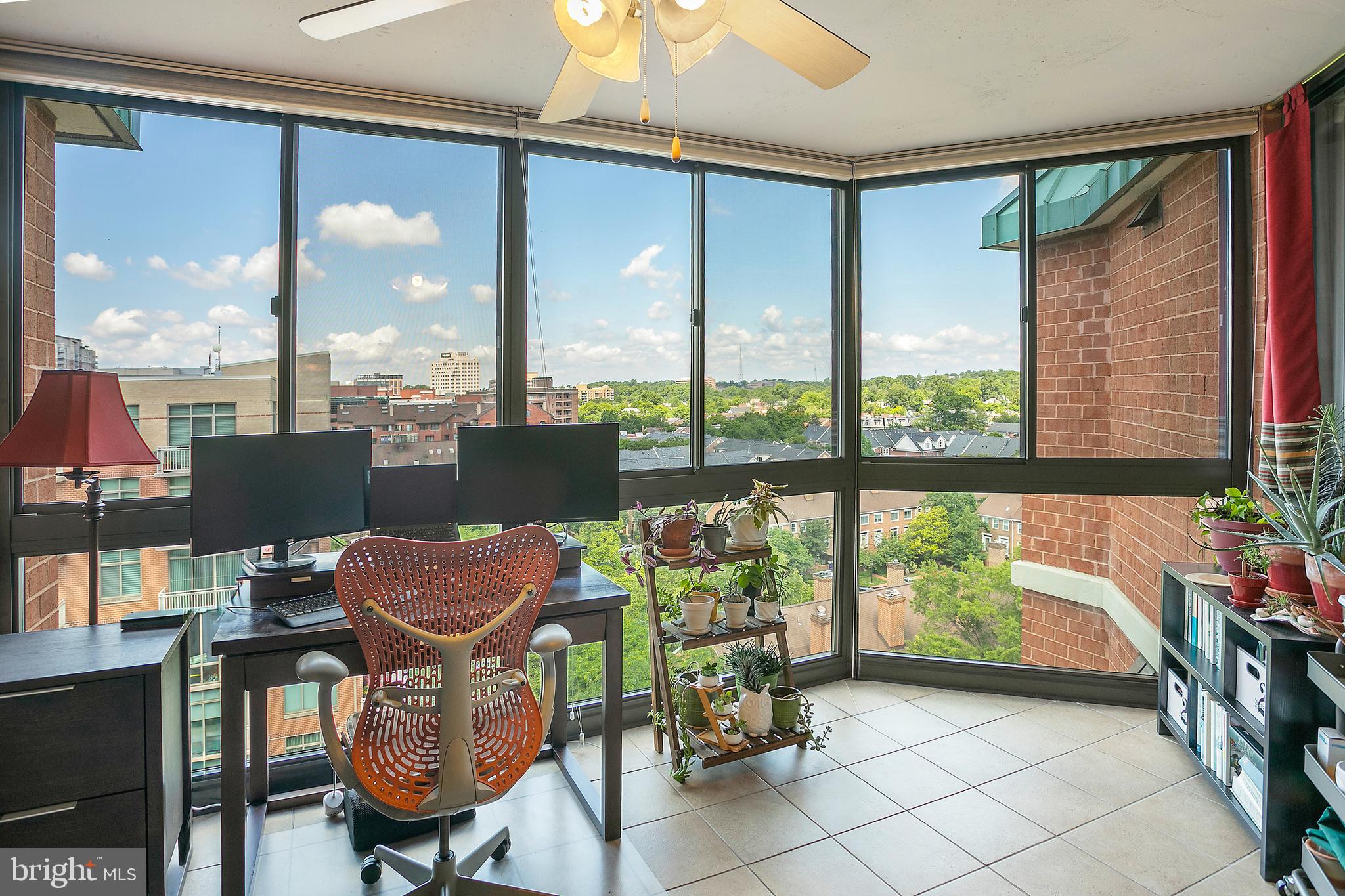 EASTVIEW AT BALLSTON METRO - Residential