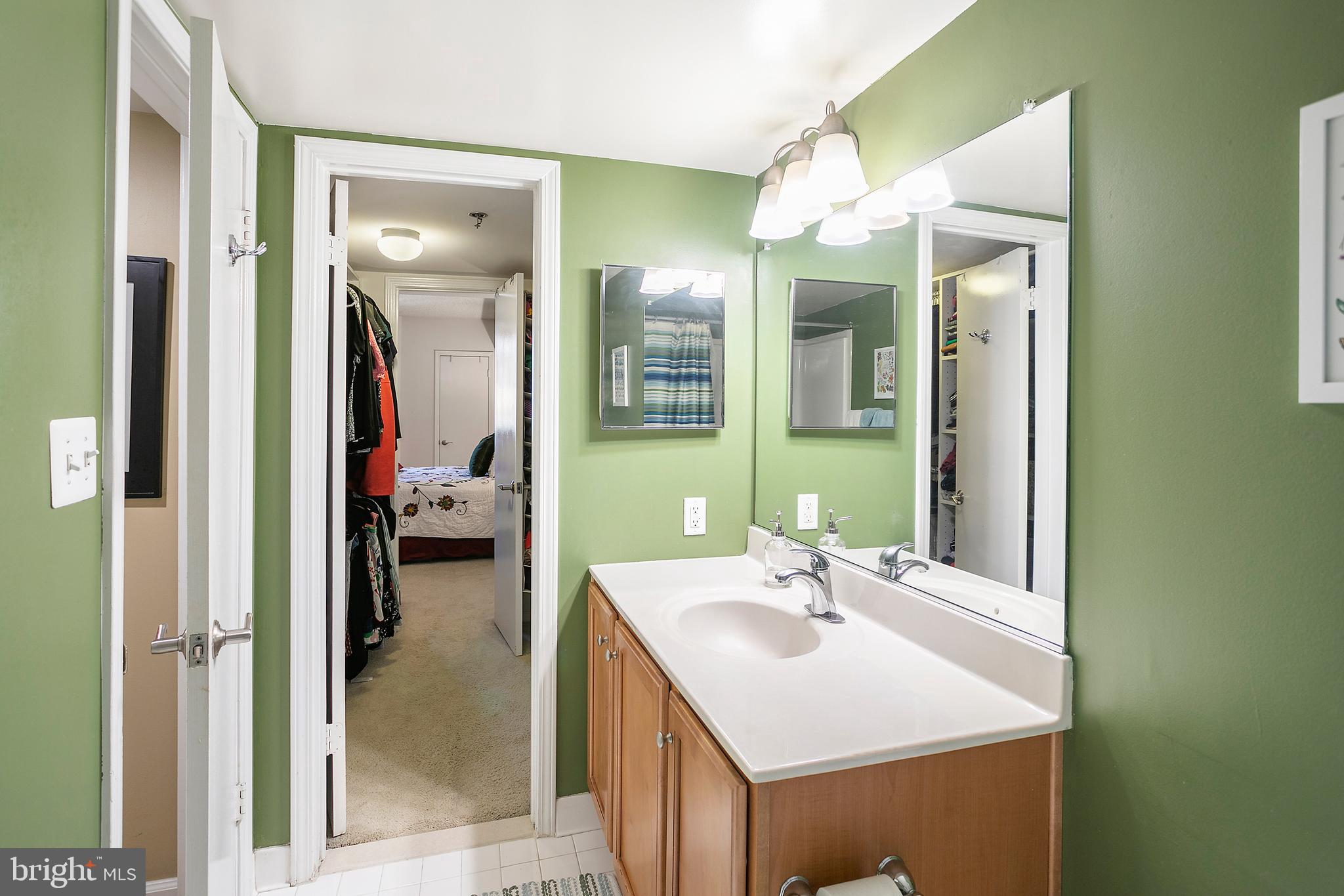 EASTVIEW AT BALLSTON METRO - Residential