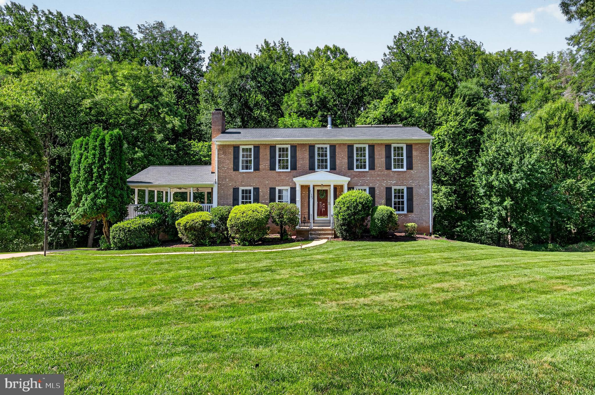 11305 HUNT FARM LANE