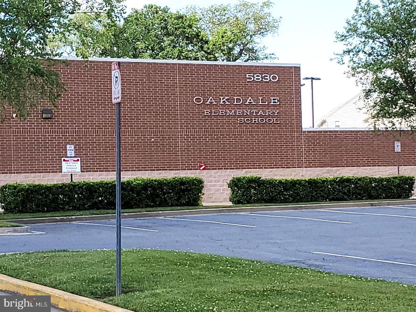 OAKDALE VILLAGE - Residential Lease