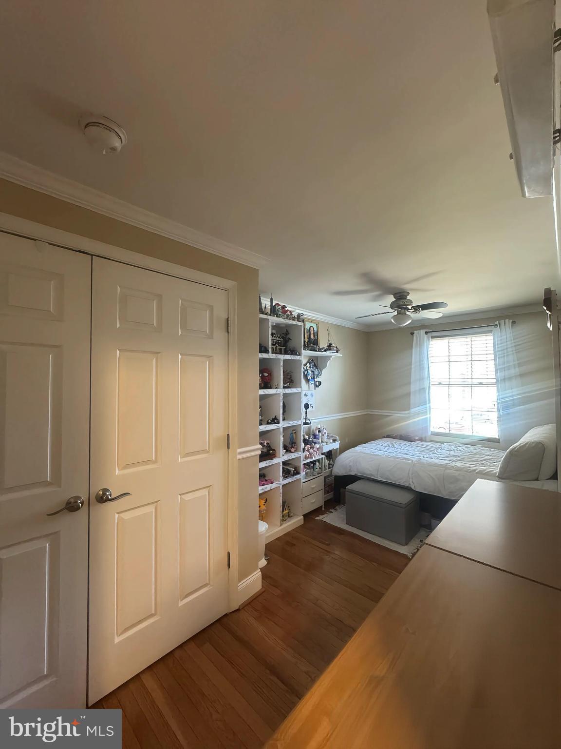 OAK SPRINGS - Residential