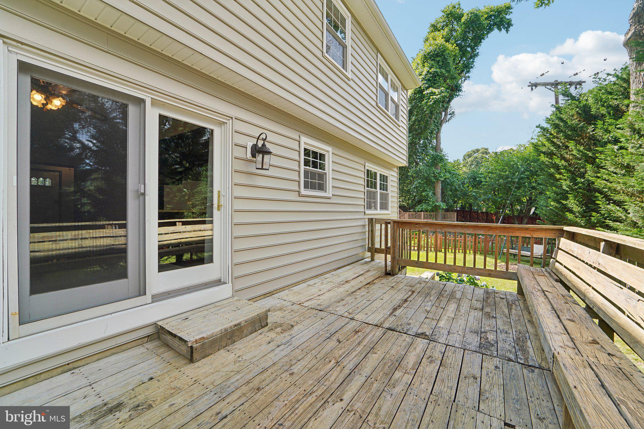 HOLLYWOOD ON SEVERN - Residential