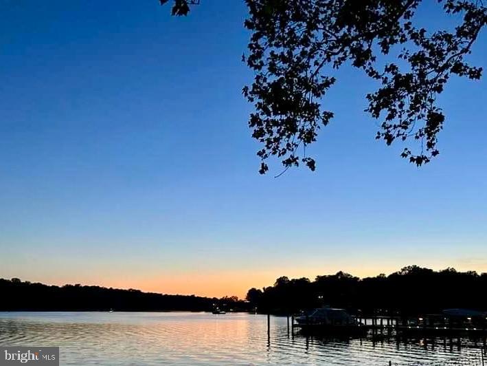 HOLLYWOOD ON SEVERN - Residential