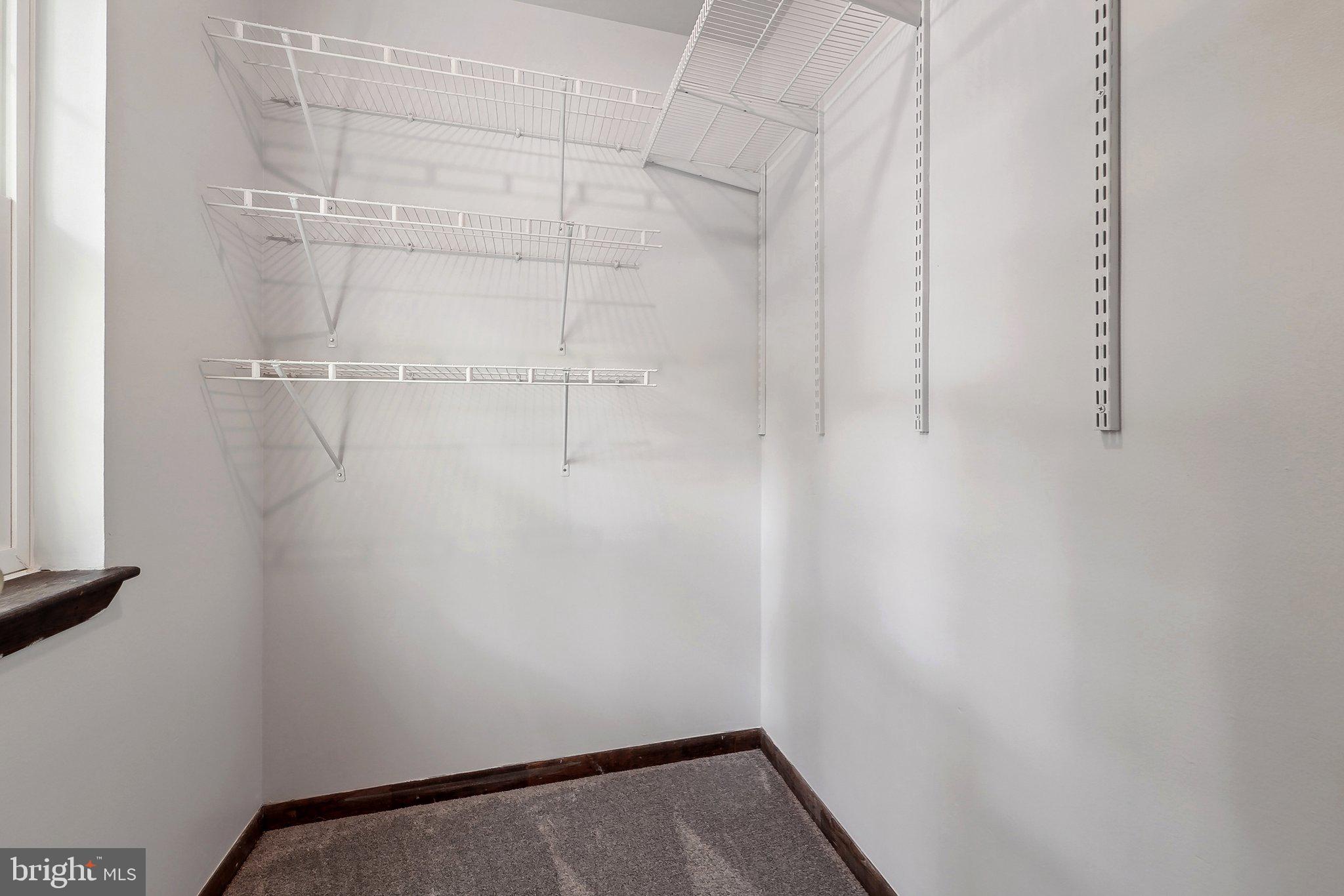 HOLLYWOOD ON SEVERN - Residential