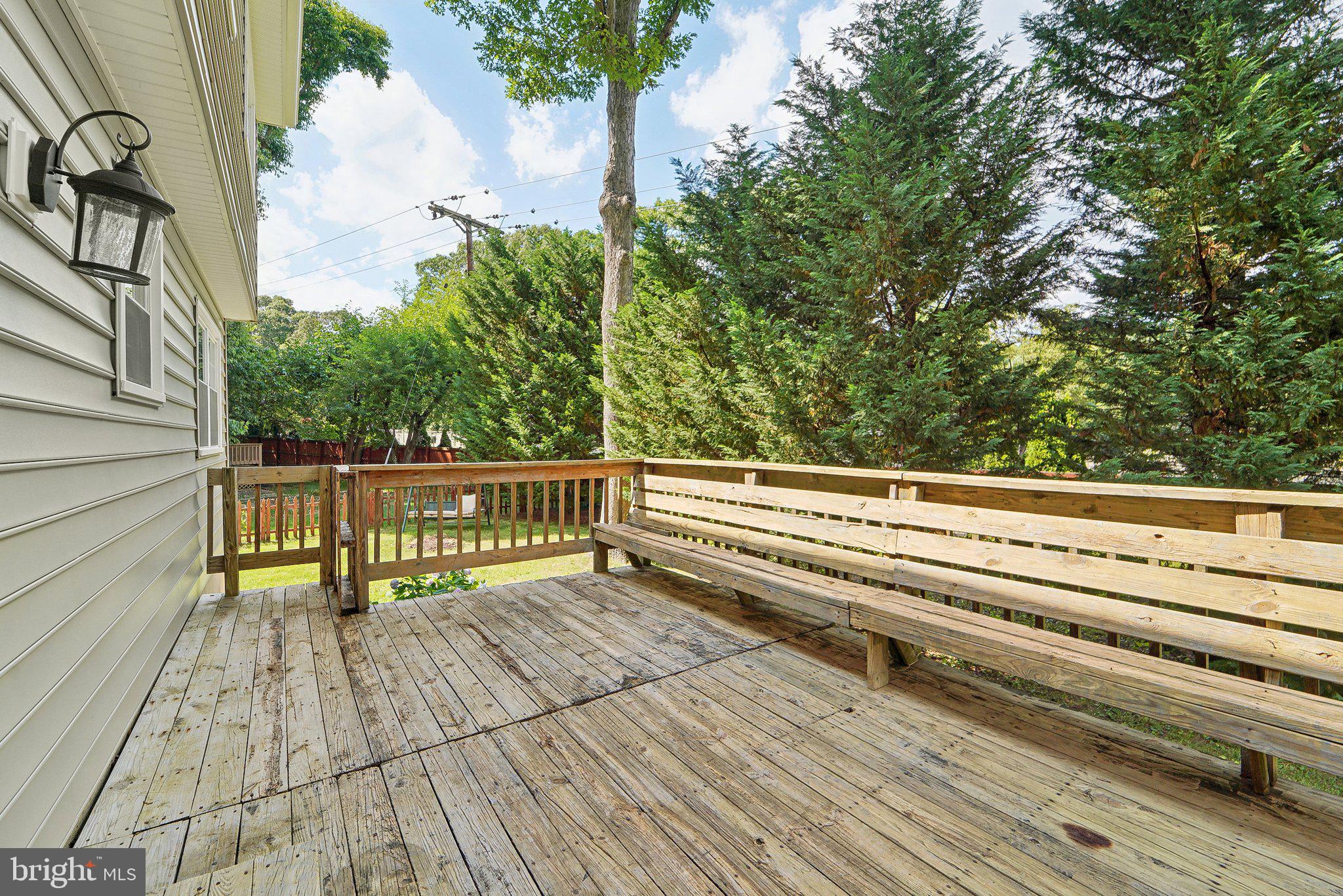 HOLLYWOOD ON SEVERN - Residential